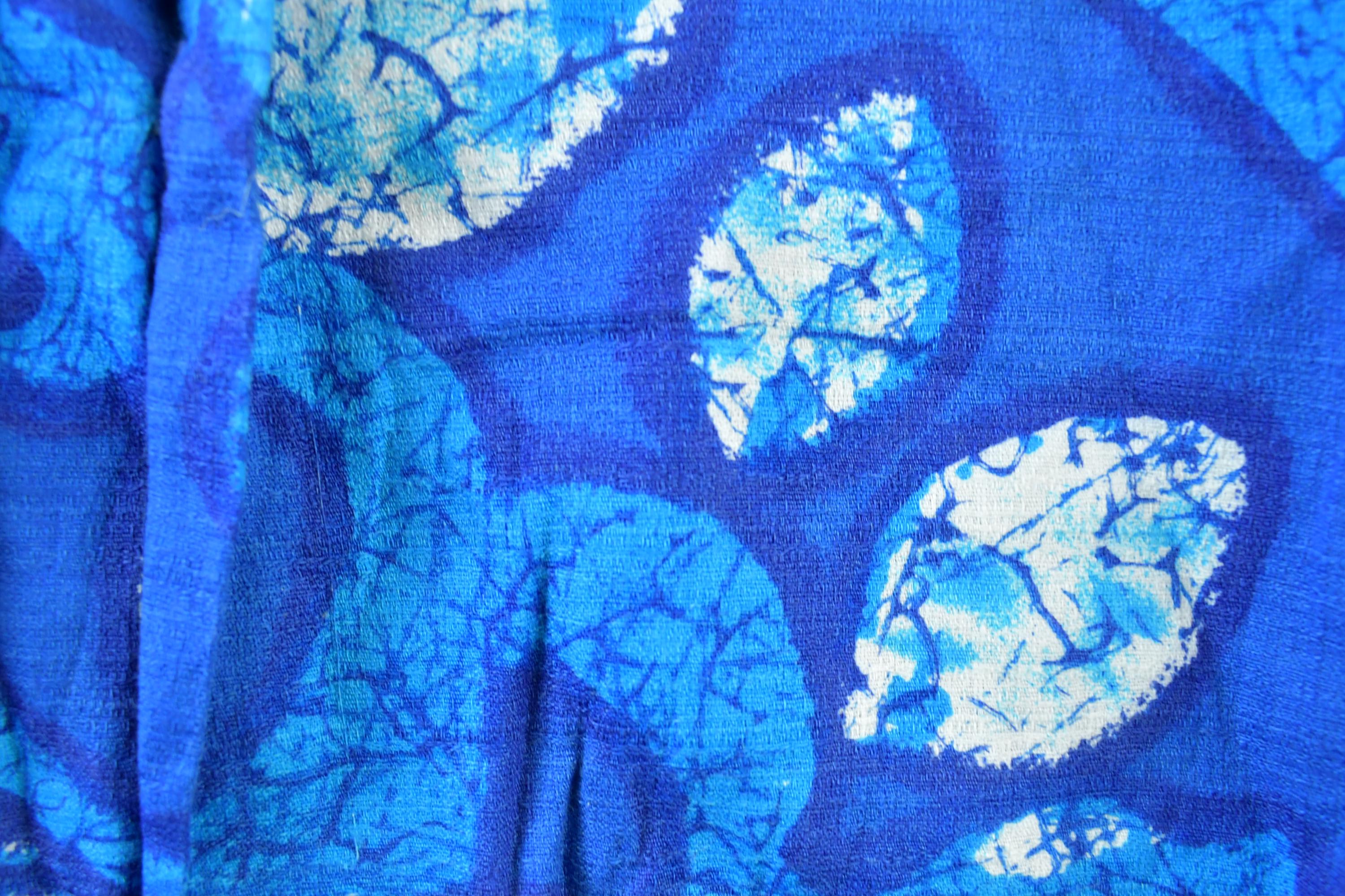 Vintage 90s Royal Hawaiian Button Up Shirt