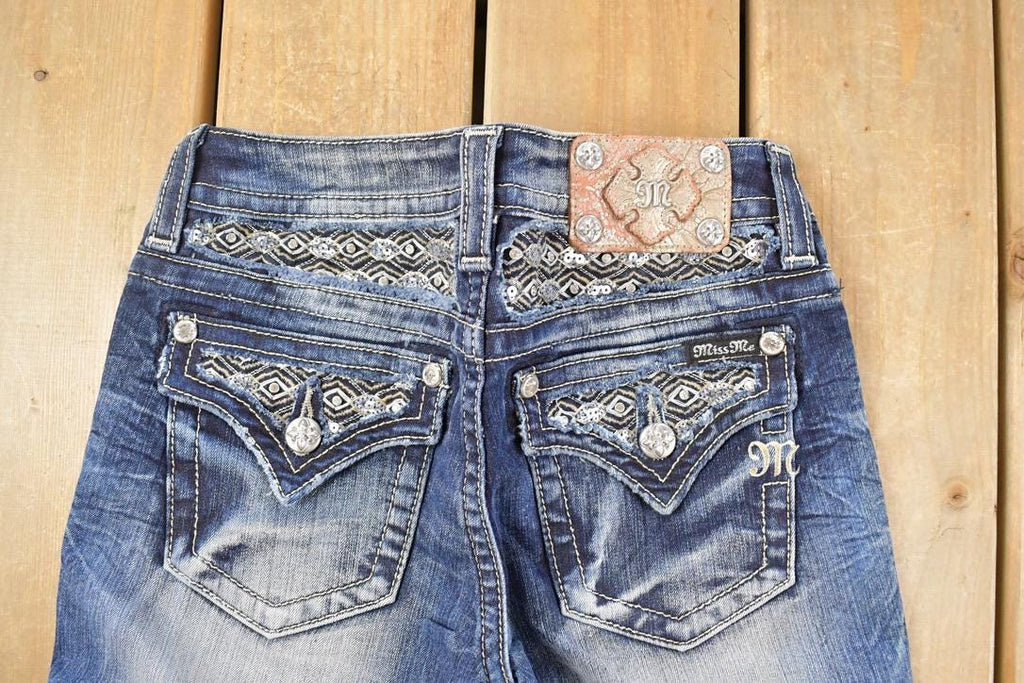 Vintage Deadstock Y2K Miss Me Bedazzled Low Rise Jeans Women's Size 26x31