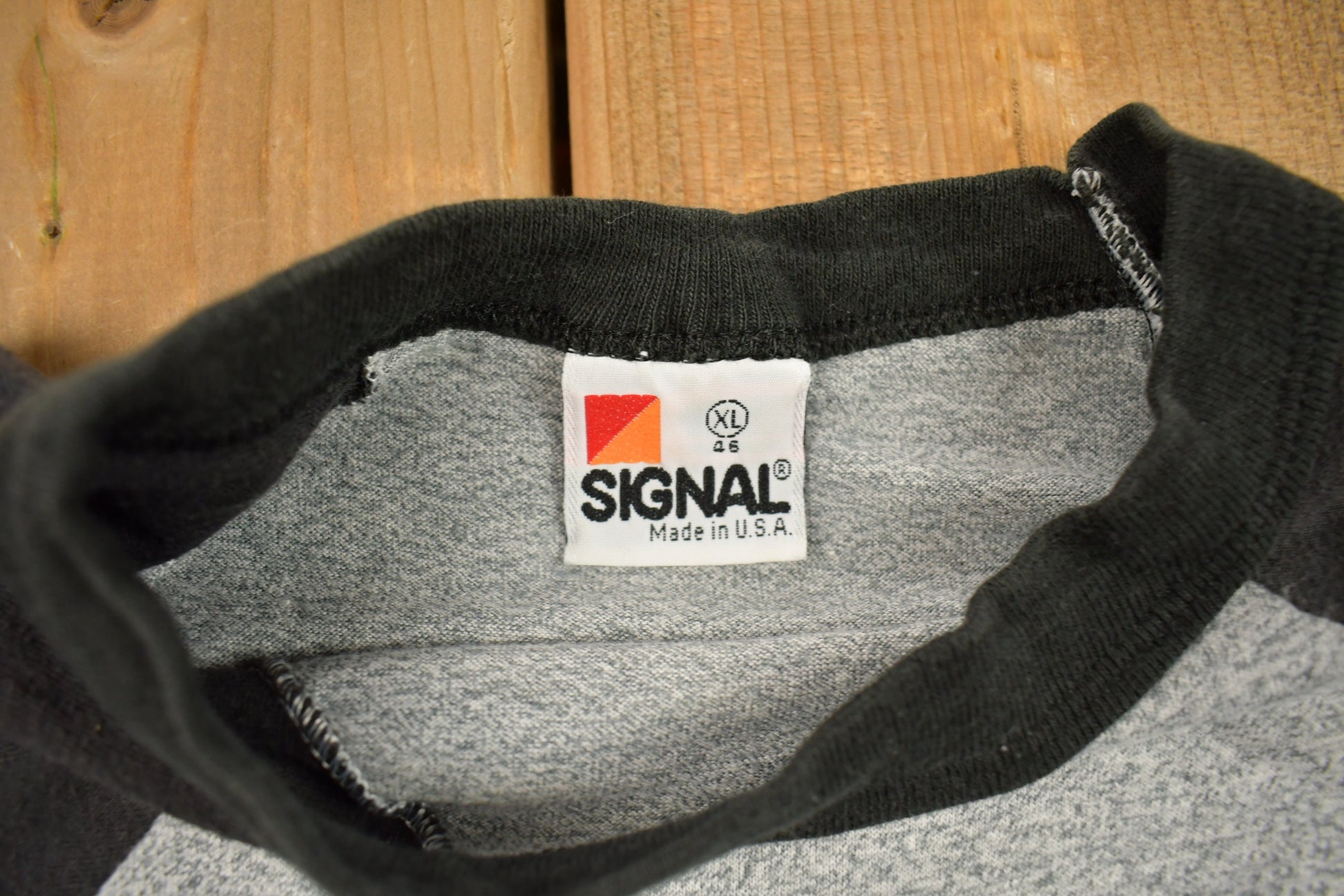 Vintage 1990s ACDC The Razers Edge Tour Band Baseball T-shirt / Band Tee / Made in USA / Music Promo / Premium Vintage