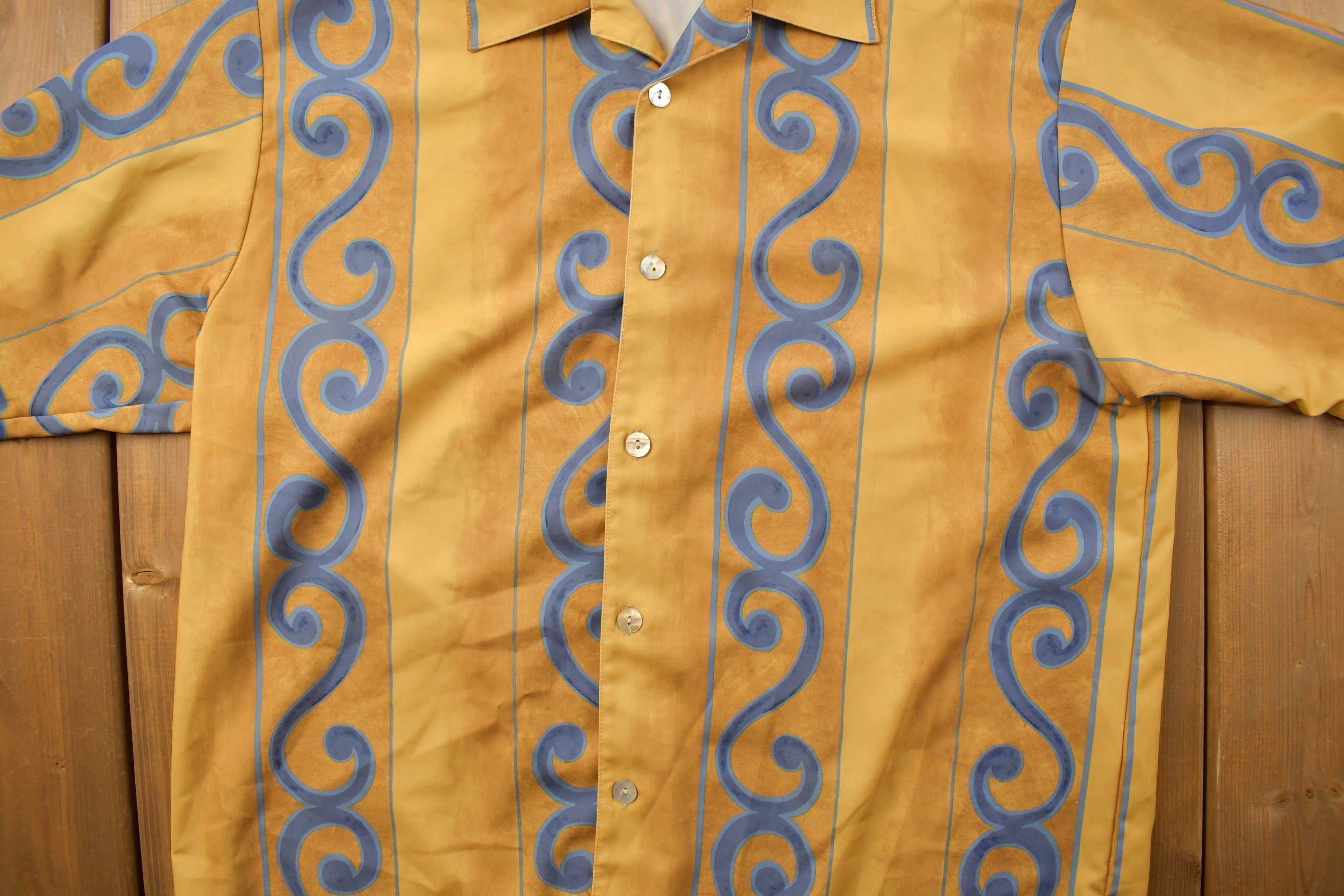 Vintage 1990s Rodelli Uomo Patterned Button Up Shirt