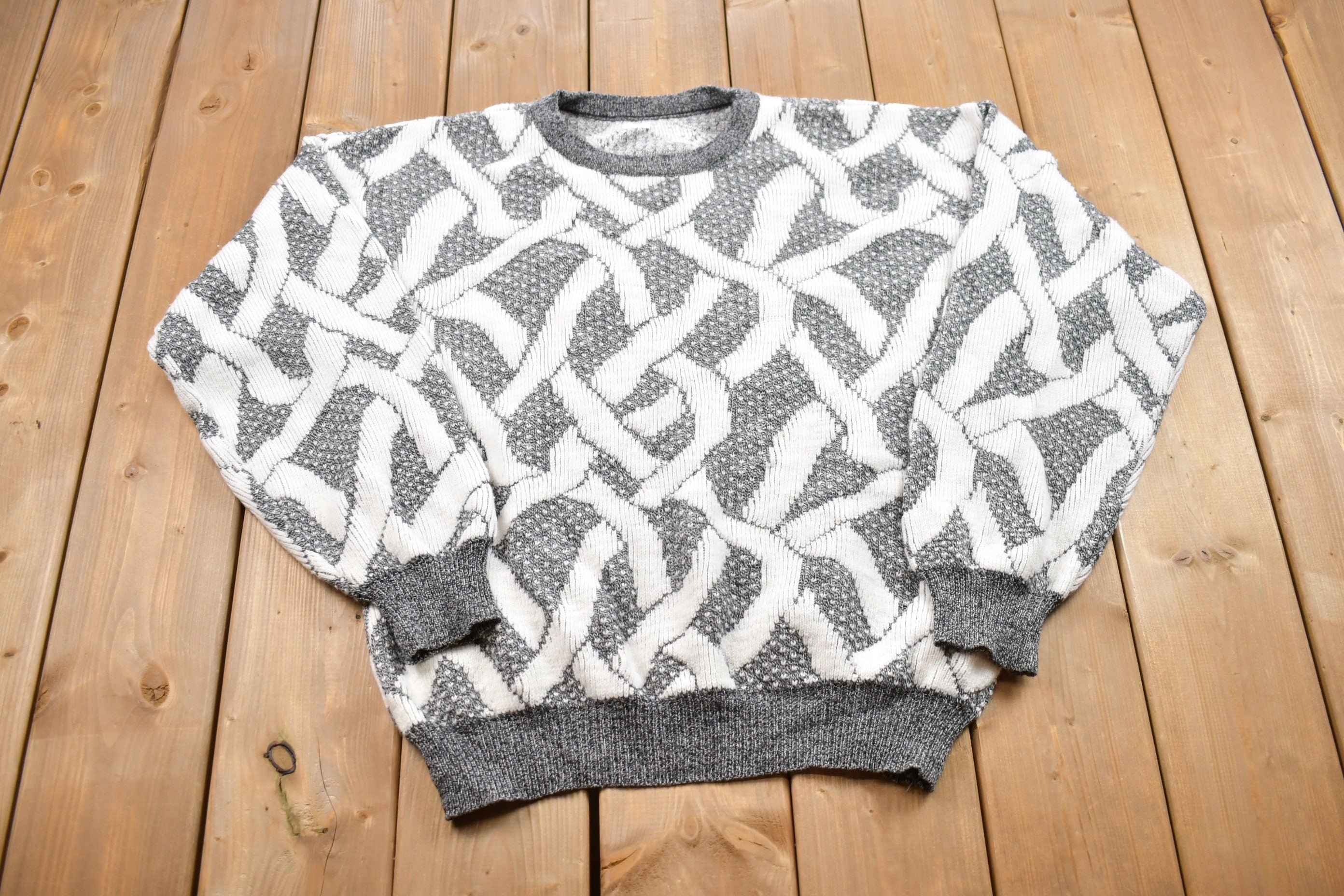 Vintage 1990s Grey Patterned Knit Crewneck Sweater