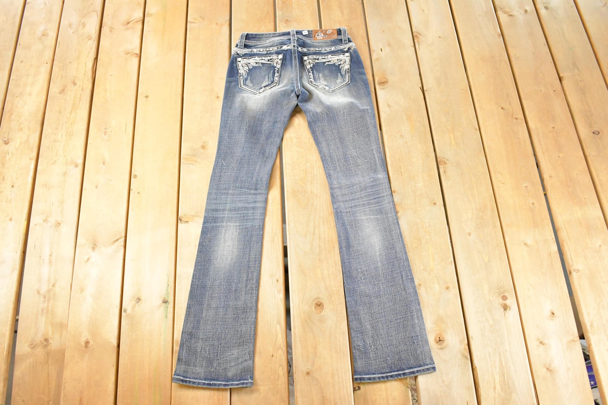 Vintage Deadstock Y2K Grace In LA Bedazzled Bootcut Low Rise Jeans Women's Size 26 x 32