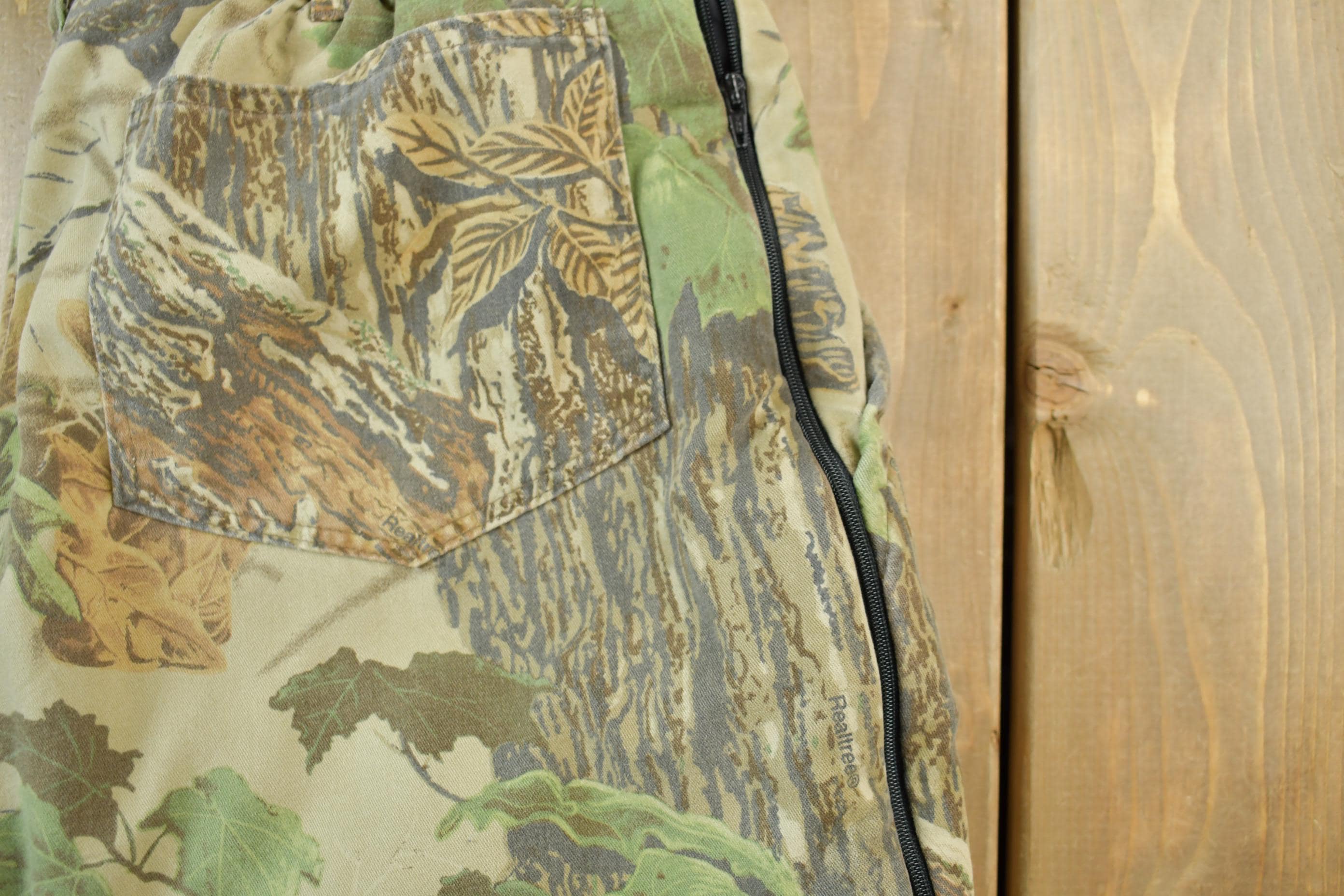 Vintage 1990s Walls Blizzard-Pruf Insulated Camouflage Hunting Pants Size 40x42