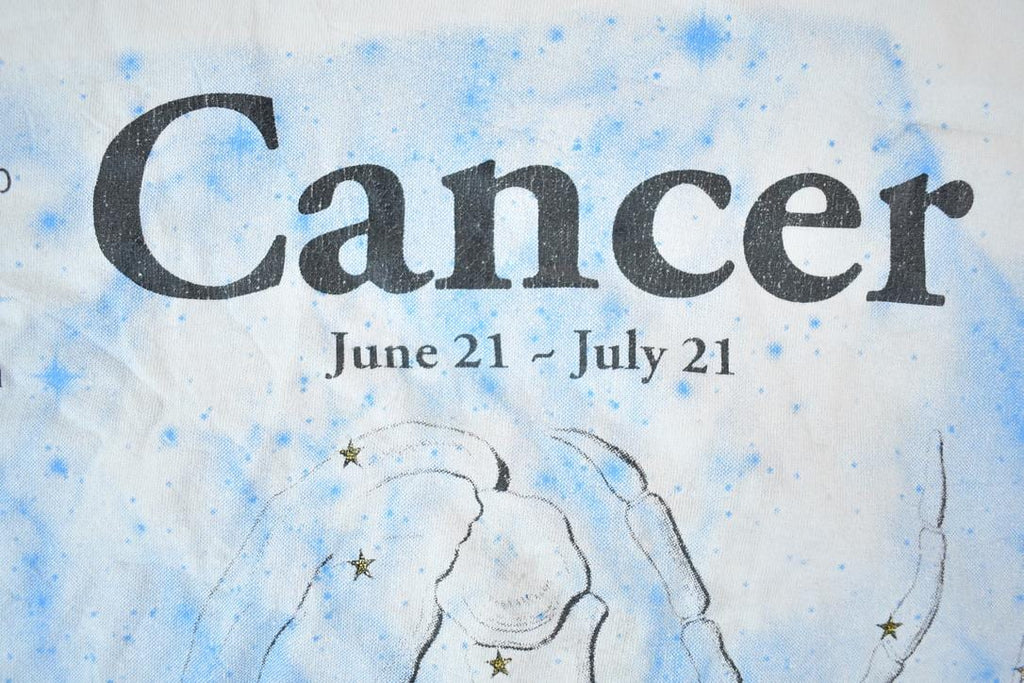 Vintage 90s Cancer Astrology T-Shirt: Summer Vacation Souvenir