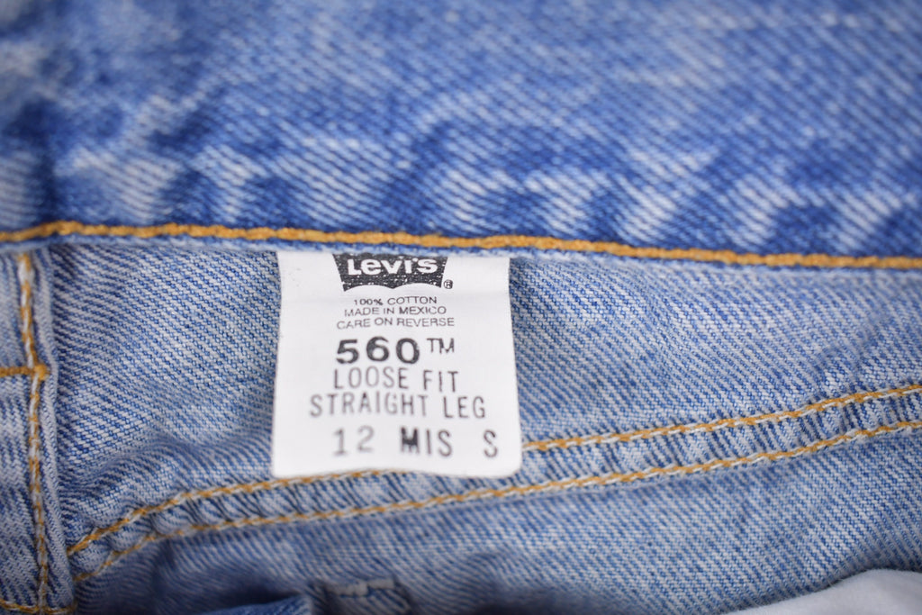 Vintage 1990s Levi's 560 Red Tab Jeans Size 32 x 28