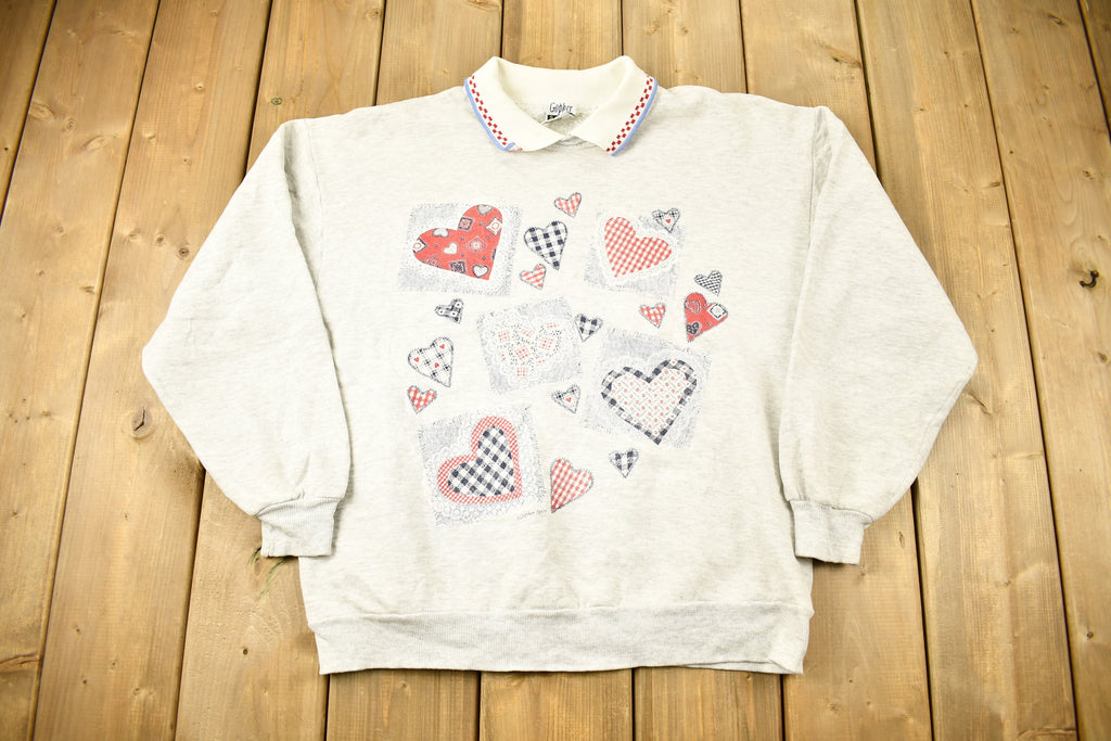 Vintage 1990s Gopher Sport Heart Theme Collared Crewneck