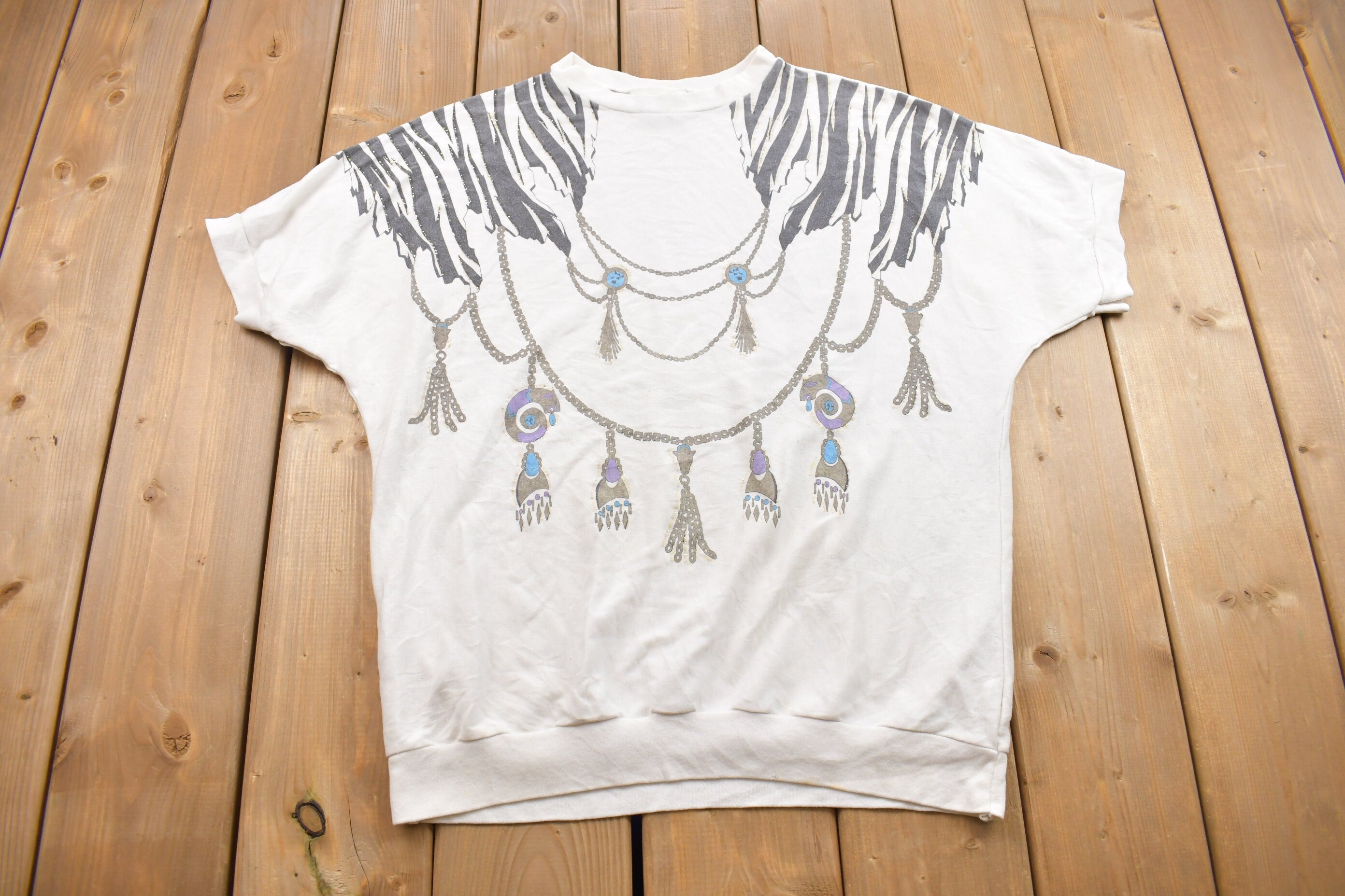 Vintage 1990s Women's Graphic T Shirt