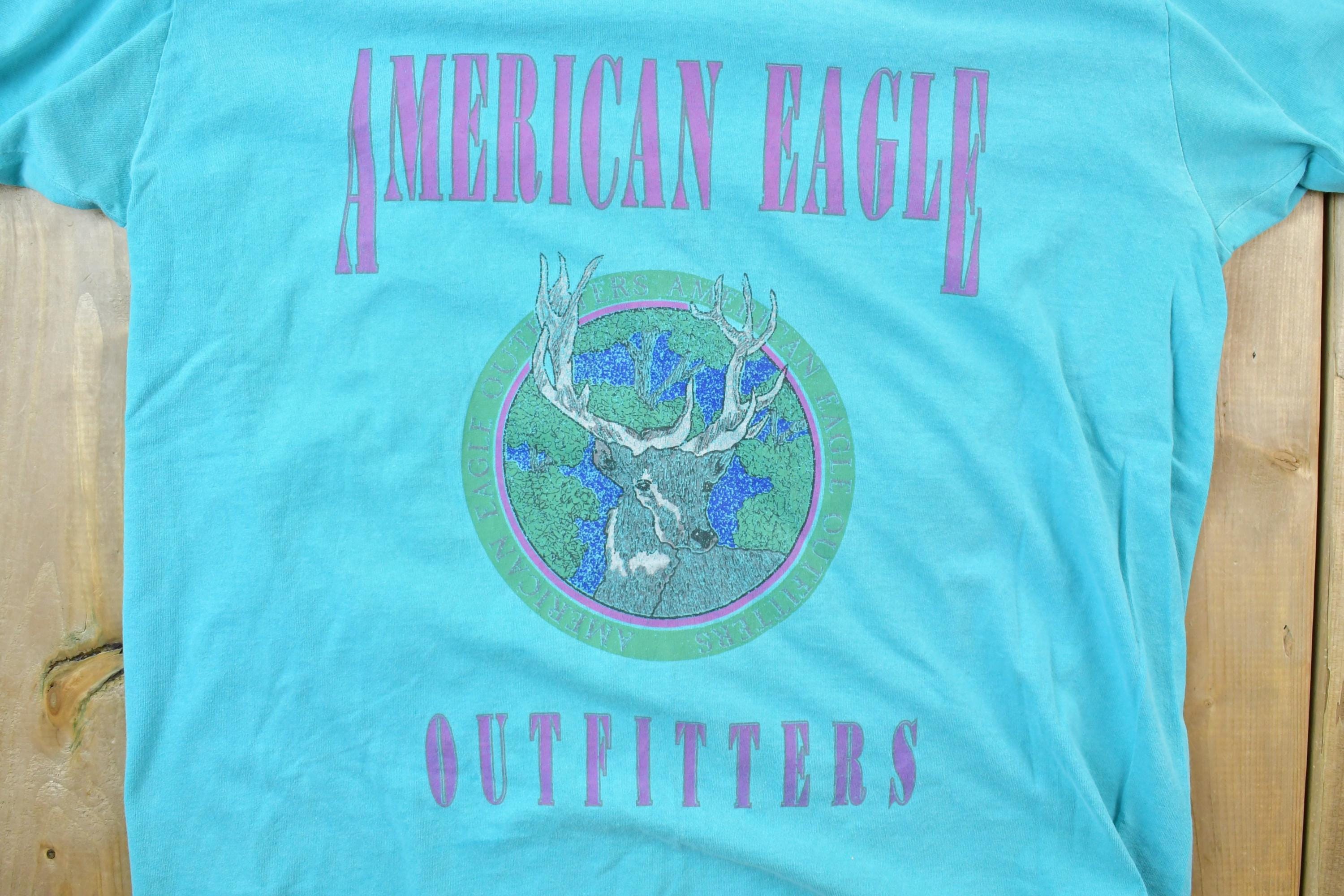 Vintage 1990s American Outfitters Deer Theme Graphic T-Shirt