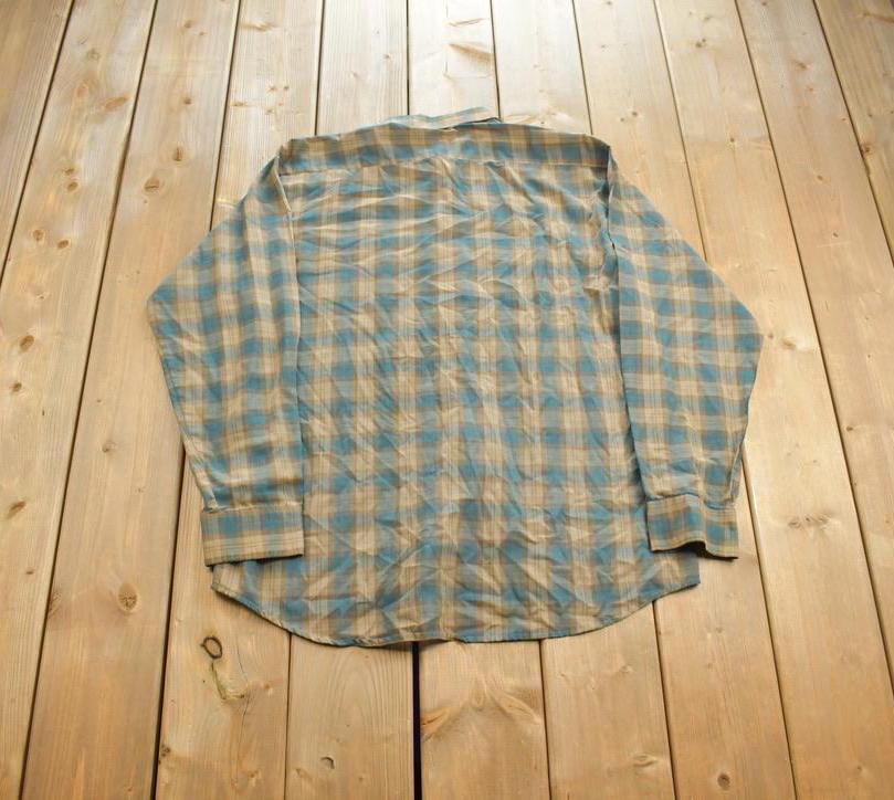 Vintage 1990s Weekender Plaid Single Needle Tailoring Blank Button Up Shirt Made In USA