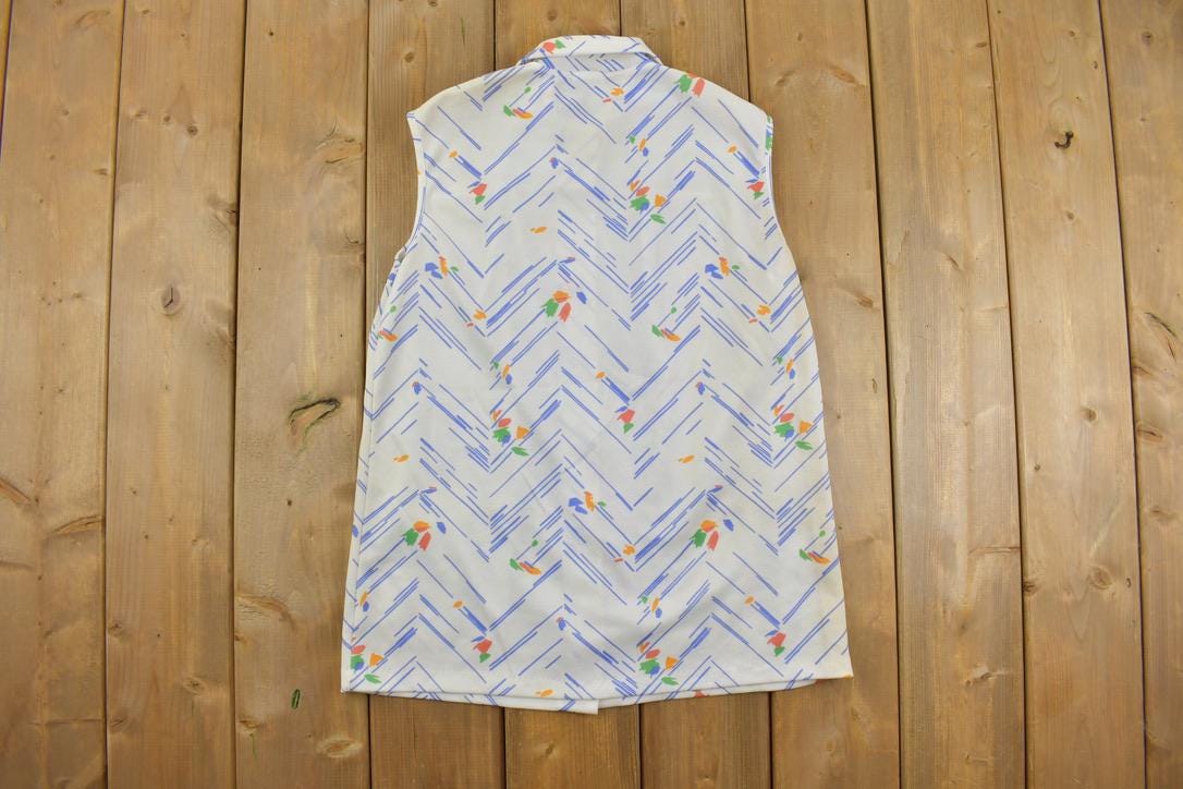 Vintage 1980s Land 'N Lea Womens Abstract Button Up Vest