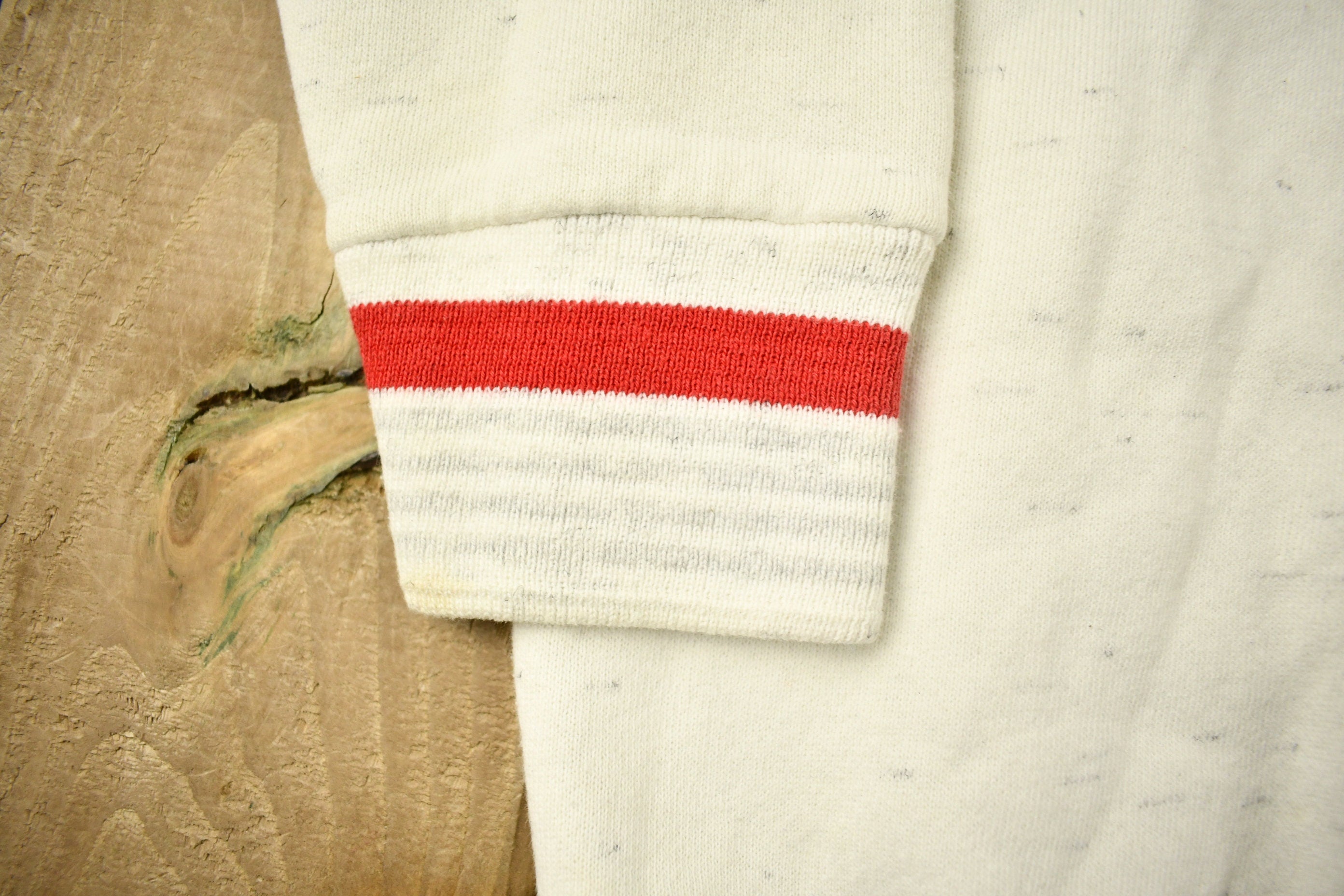 Vintage 1990s Winter Theme Cardinals Graphic Crewneck