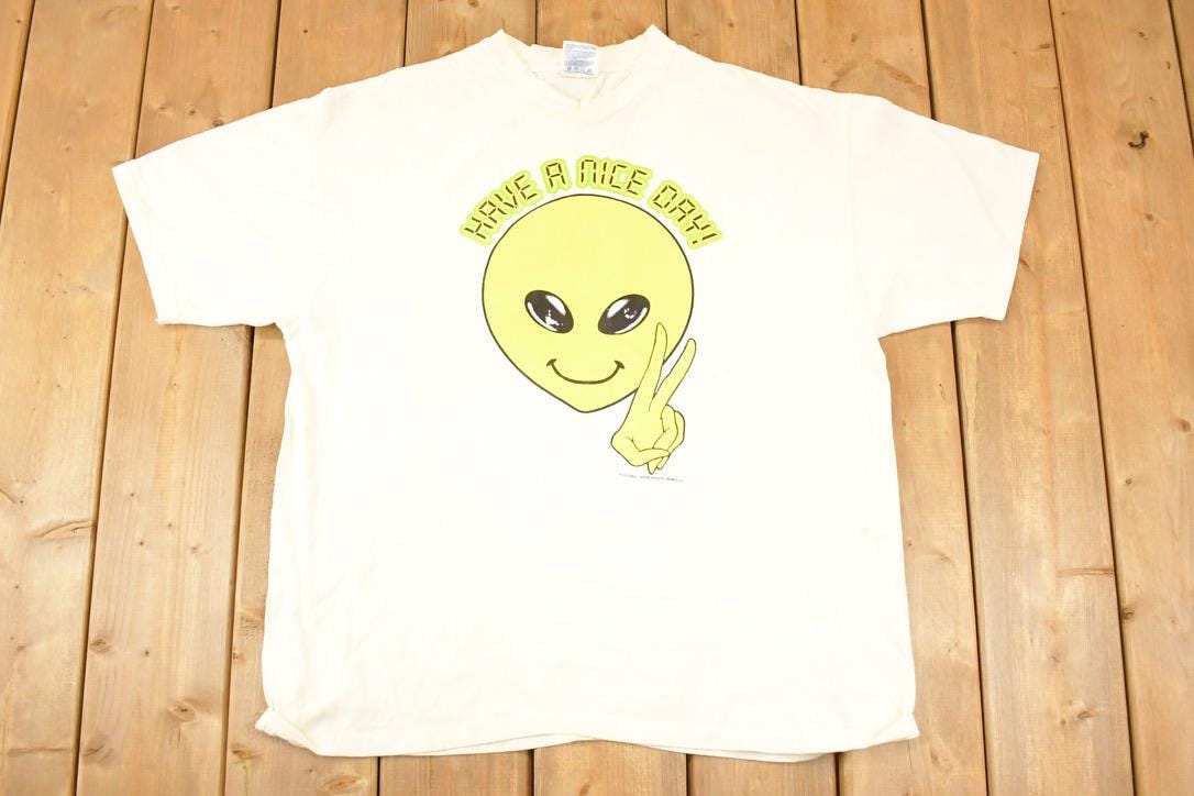 Vintage 1990s Have A Nice Day Alien Souvenir Travel T-Shirt Men's XL