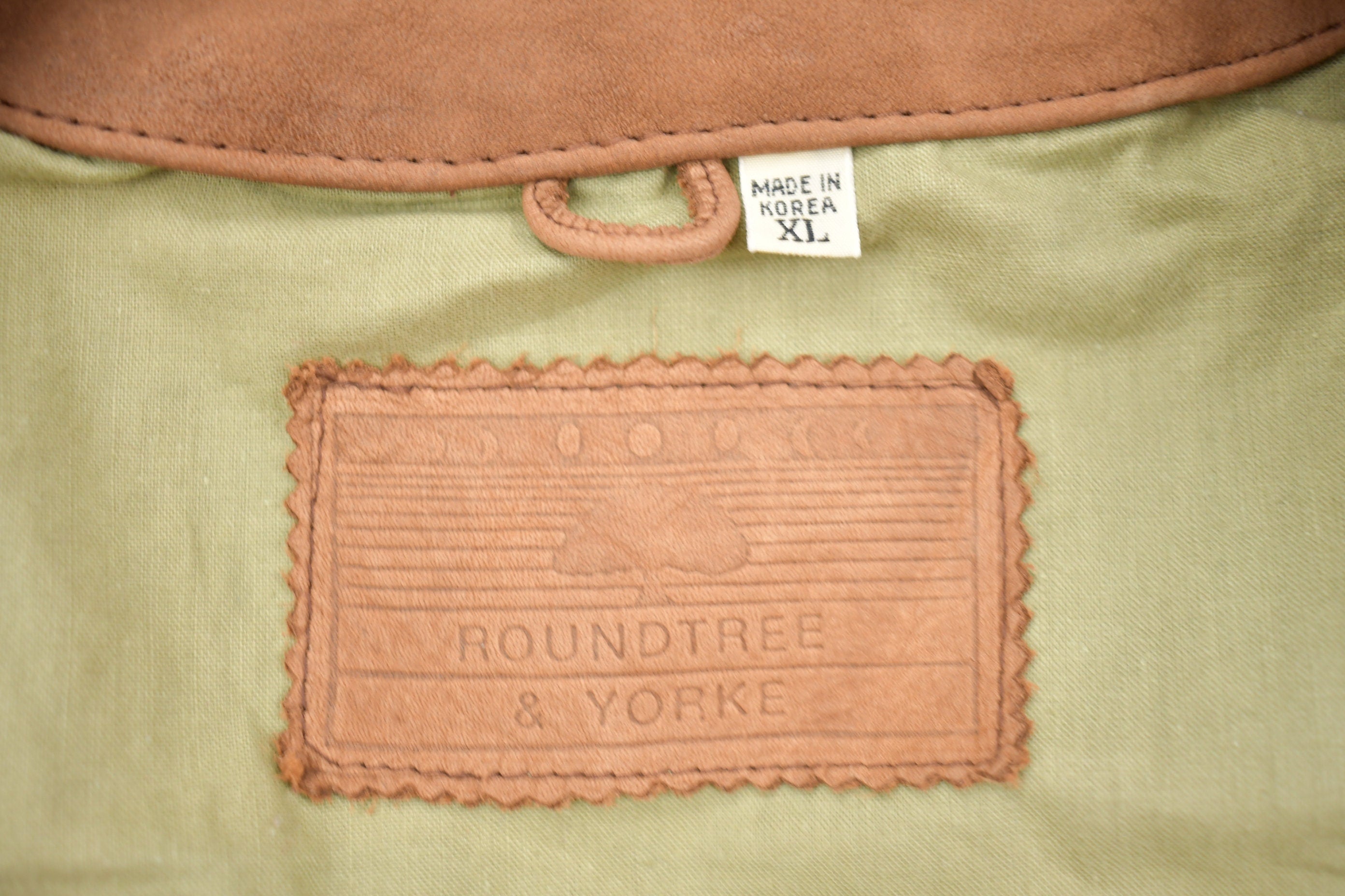 Vintage 1980s Roundtree & Yorke Brown Leather Vest