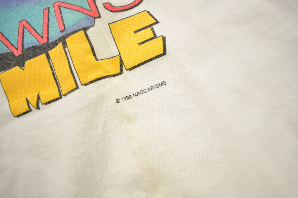 Vintage 1996 Miller 500 Dover Downs Monster Mile NASCAR Racing T-Shirt