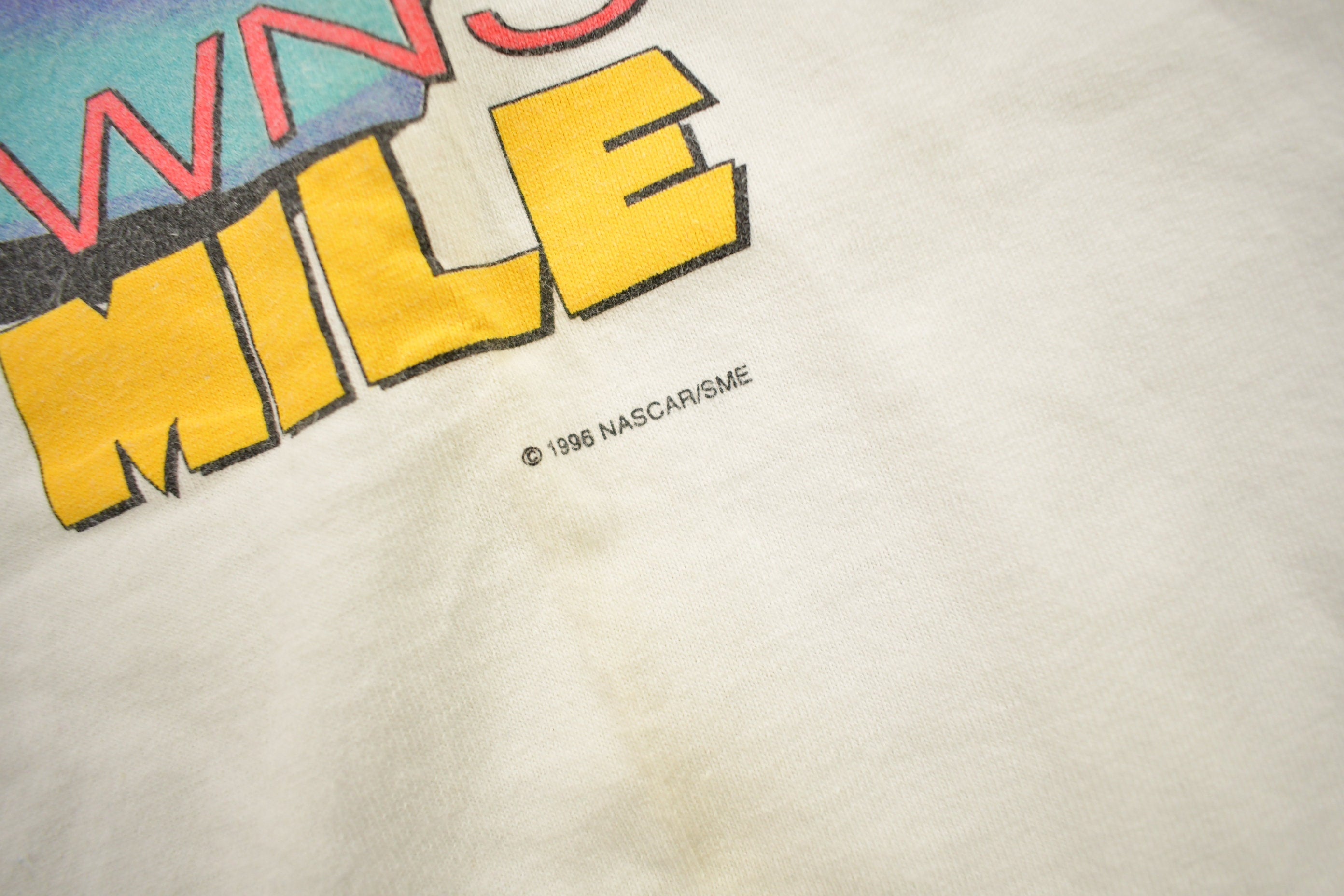 Vintage 1996 Miller 500 Dover Downs Monster Mile NASCAR Racing T-Shirt