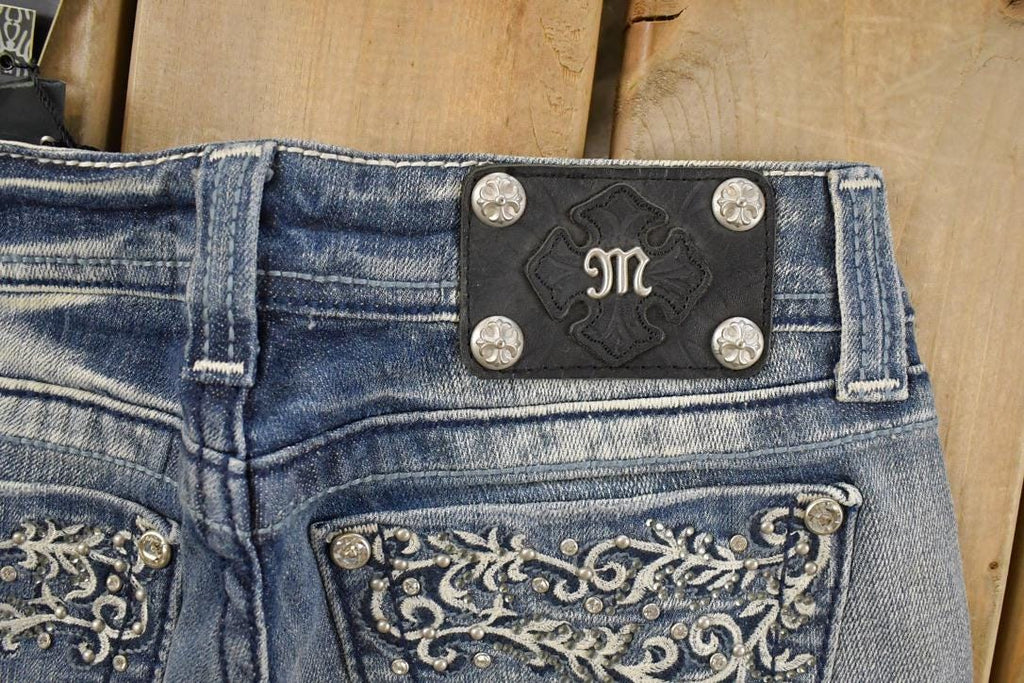 Vintage Deadstock Y2K Miss Me Bedazzled Low Rise Jeans Women's Size 26x31
