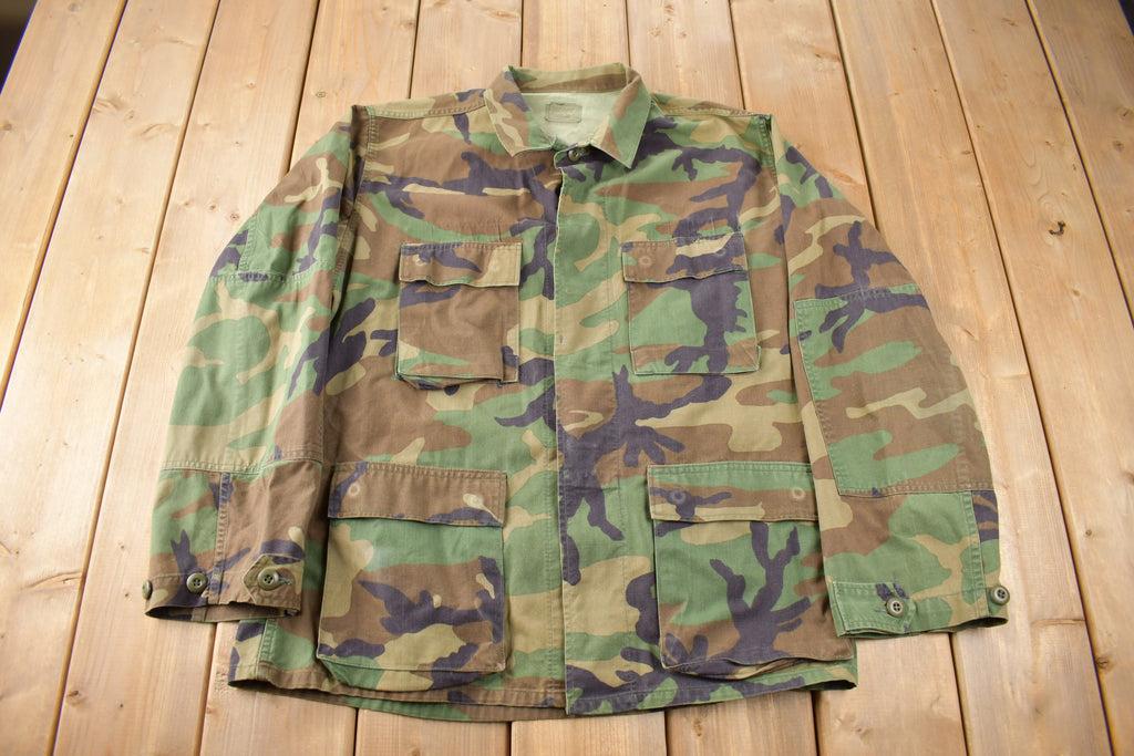 Vintage 1992 Military Woodland Camo Button Up Combat Jacket Size Medium Regular