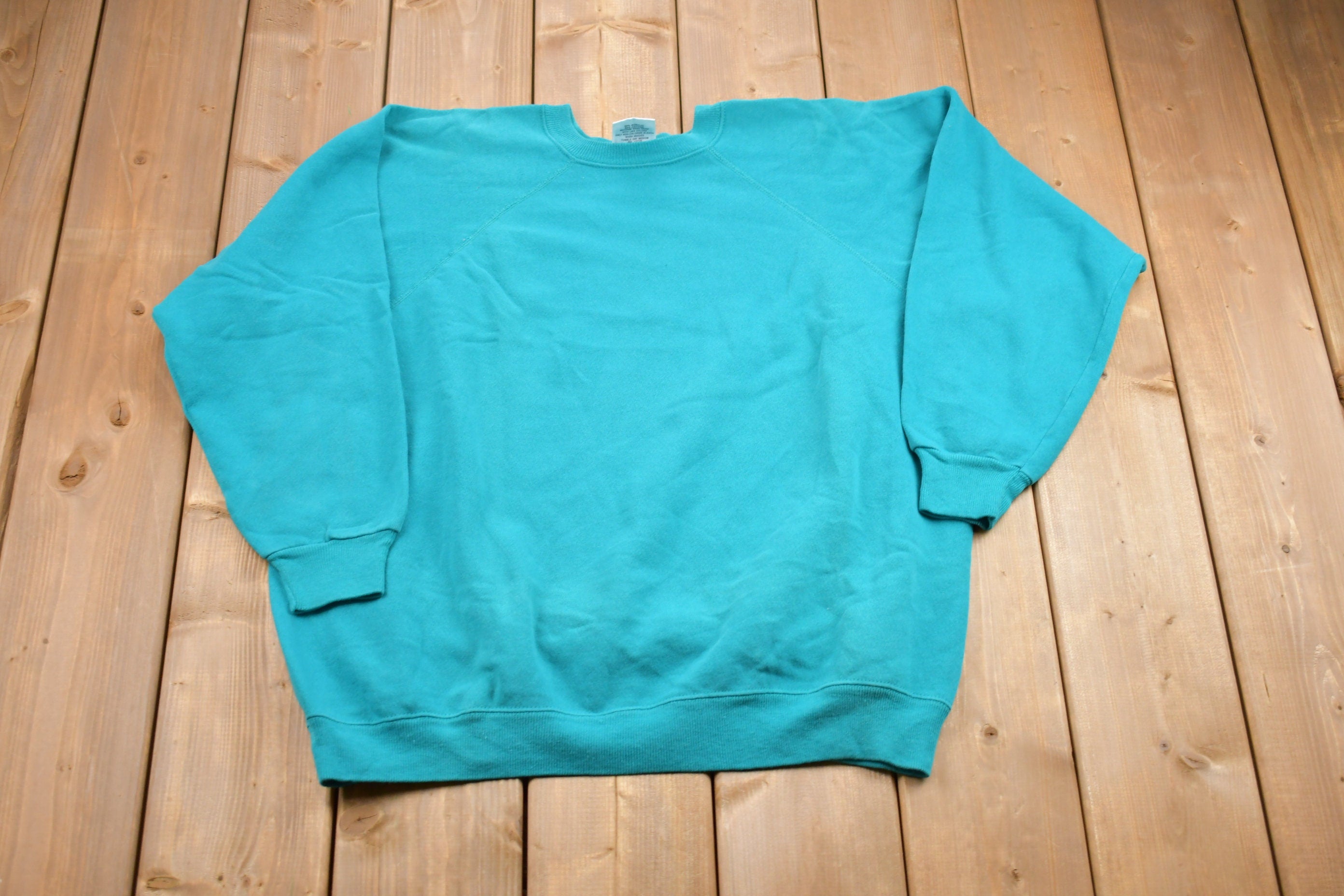 Vintage 1980s Hanes Raglan Crewneck Sweatshirt