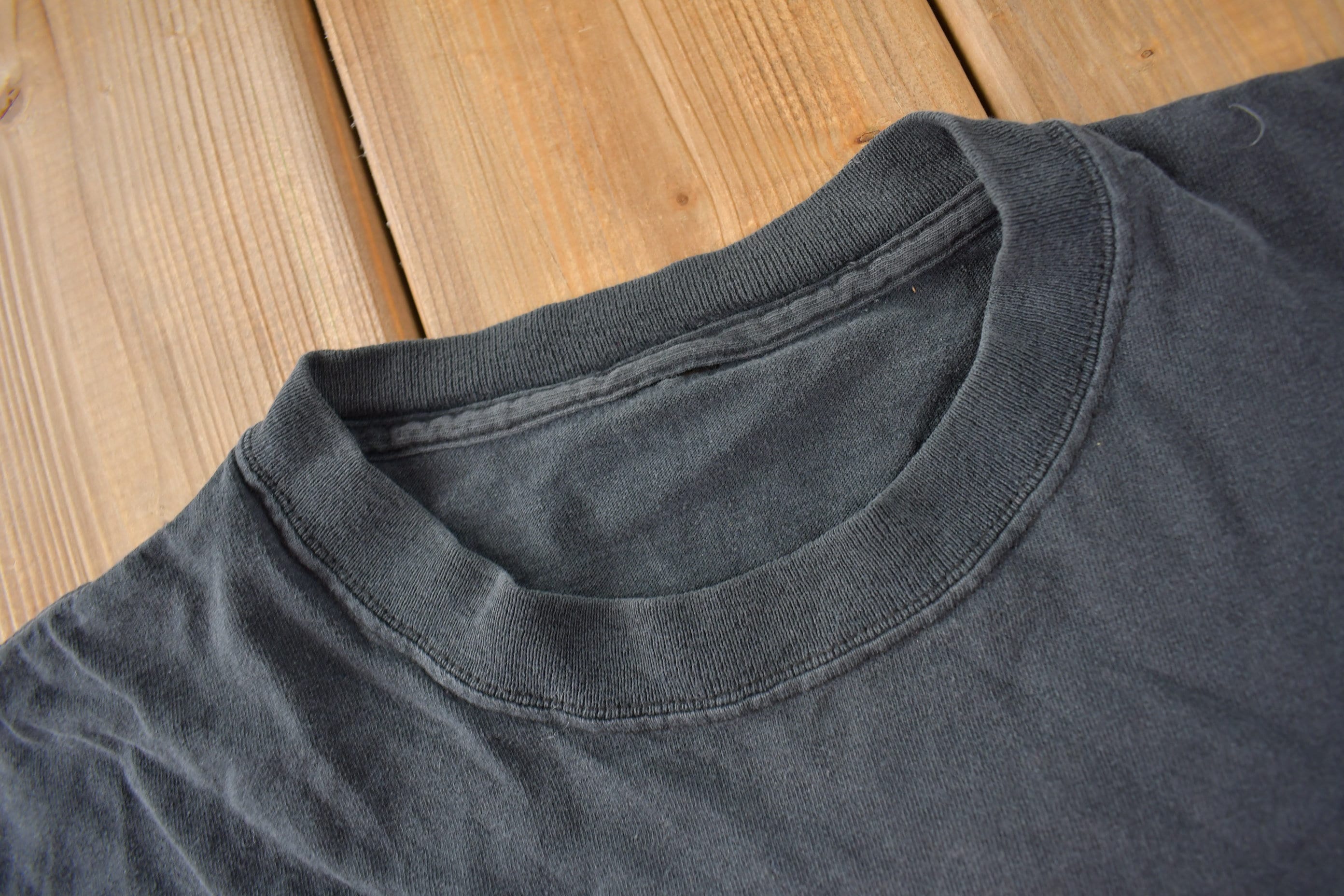 Vintage 1990s Dragon Graphic Long Sleeve T Shirt Size ML