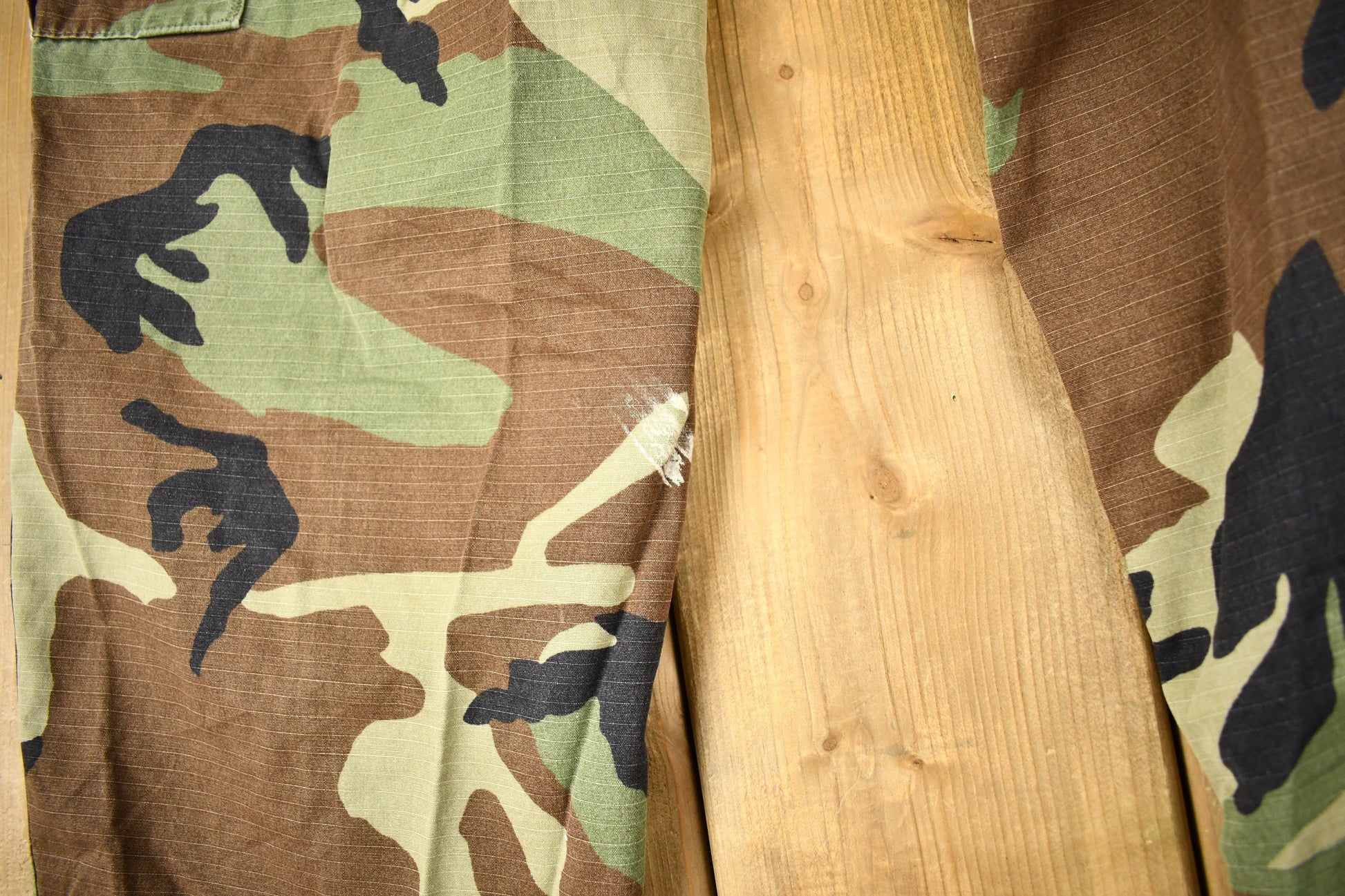 Vintage 2000 Military Woodland Camouflage Cargo Pocket Pants Size 34 x 30
