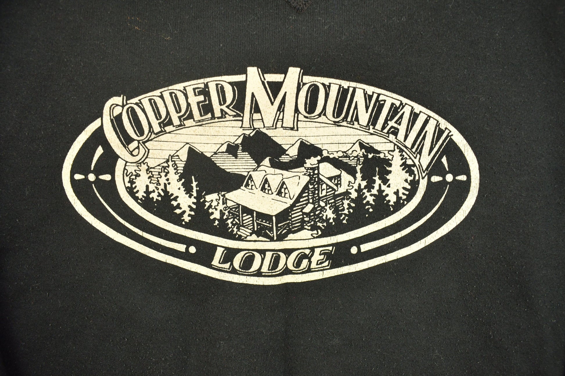 Vintage 1990s Copper Mountain Lodge Travel Crewneck Sweatshirt / 90s Crewneck / Souvenir Sweater / Streetwear / Travel And Vacation
