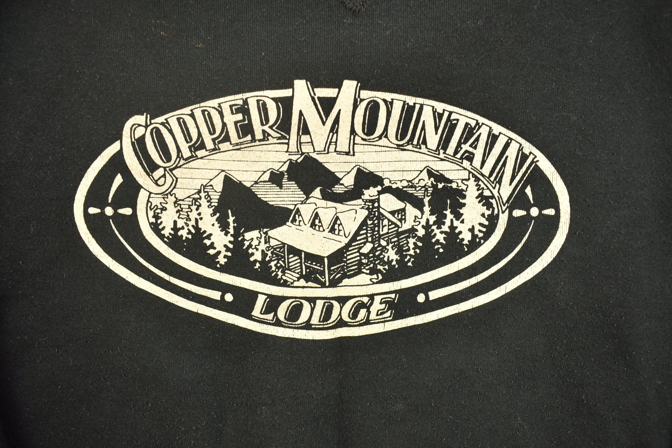 Vintage 1990s Copper Mountain Lodge Travel Crewneck Sweatshirt