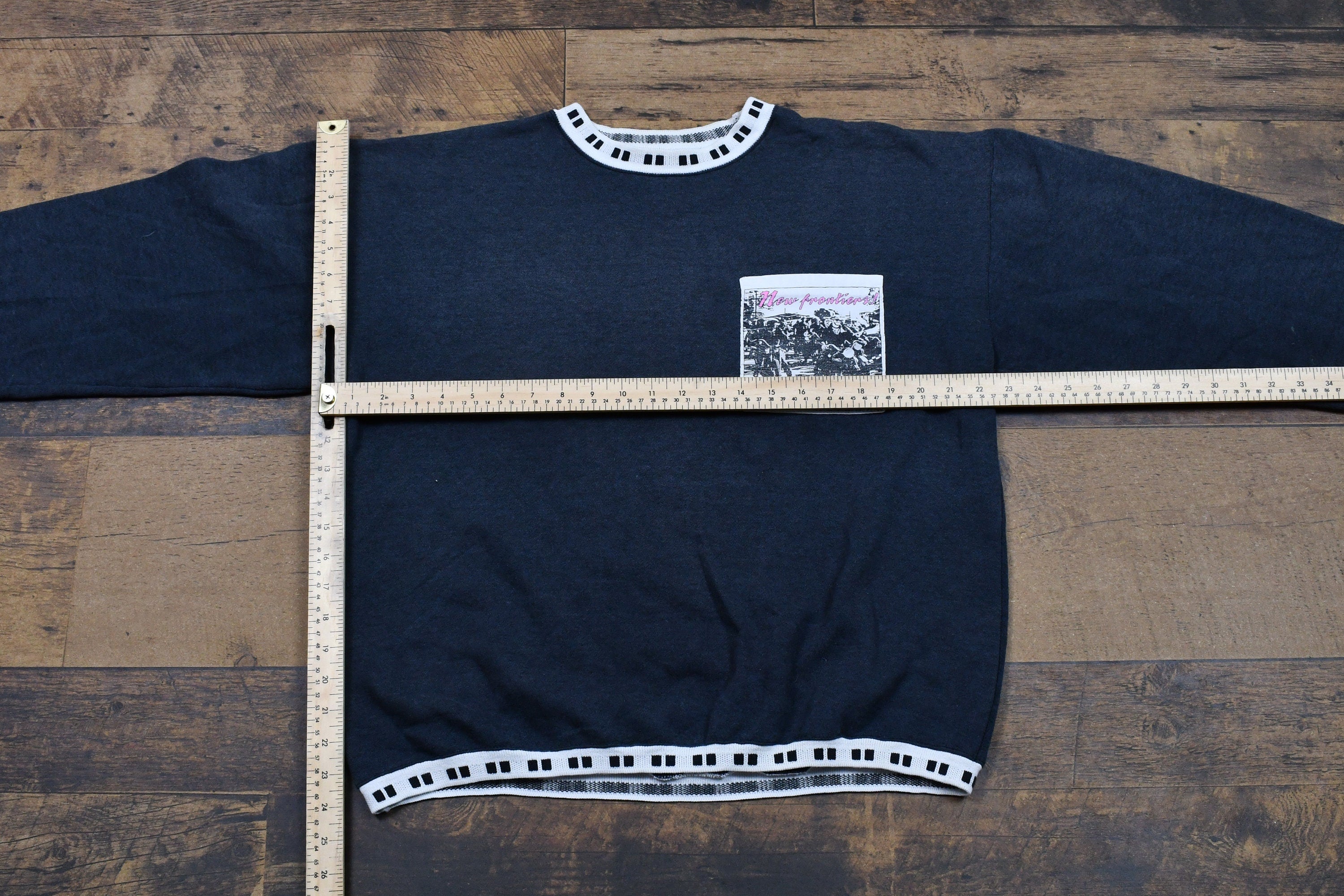 Vintage 1990s Streetline Superior Quality Crewneck