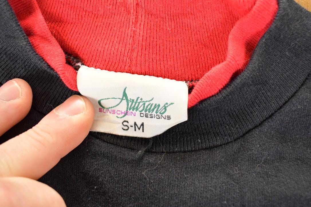 Vintage 1990s Artisans AOP Christmas Double Collar Crewneck Sweatshirt Men's M / Made In USA / 90s Cartoon XMAS Sweater