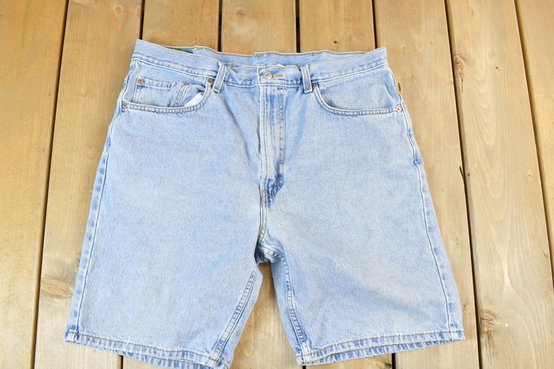 Vintage 1990s Levis Jean Shorts