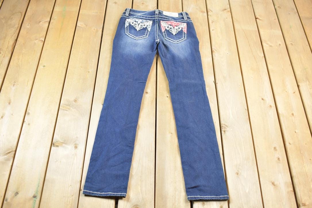 Vintage Y2K Miss Me Bedazzled Low Rise Jeans Size 26x32