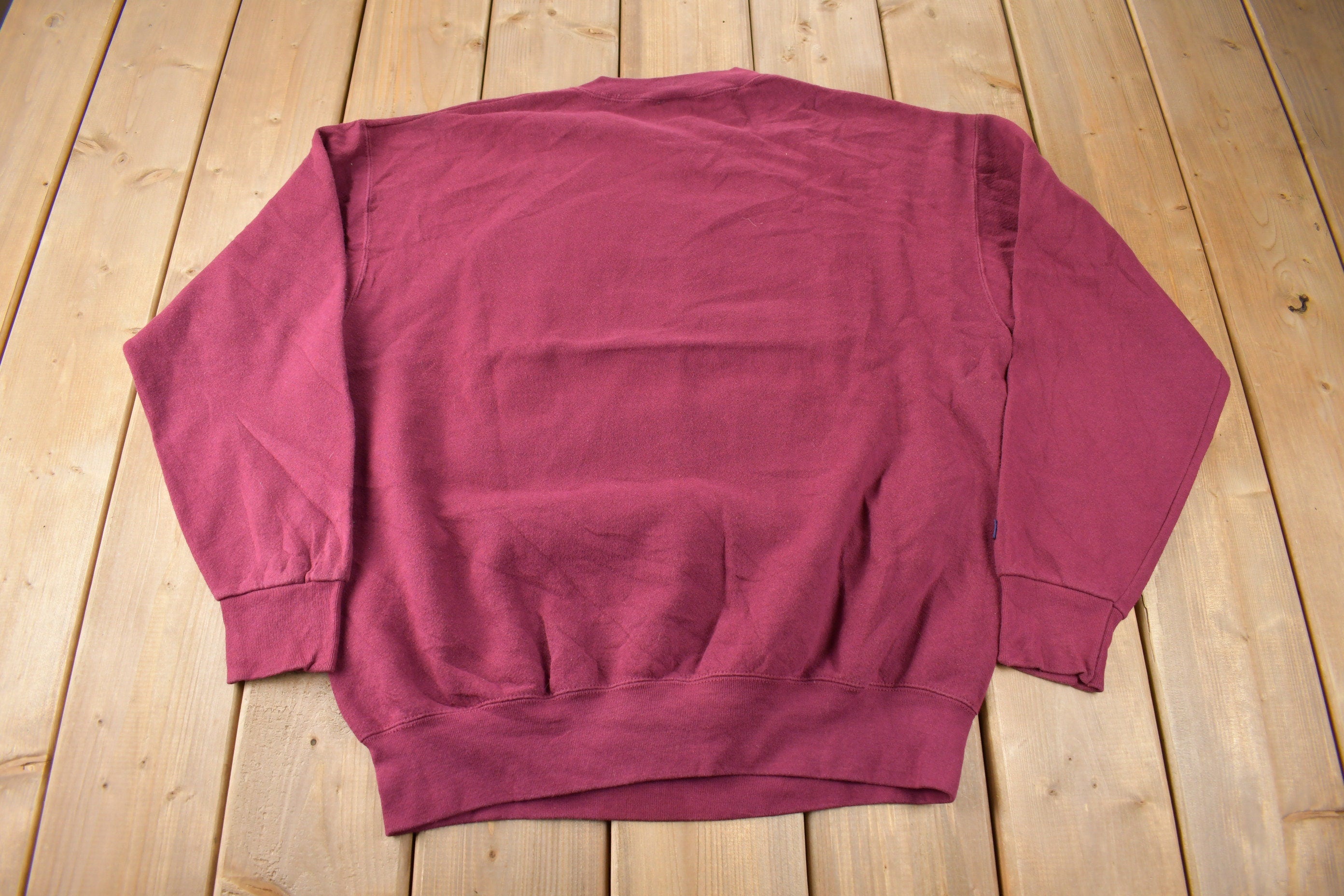 Vintage 1990s Saint Mary's University Collegiate Crewneck Made In USA Size L