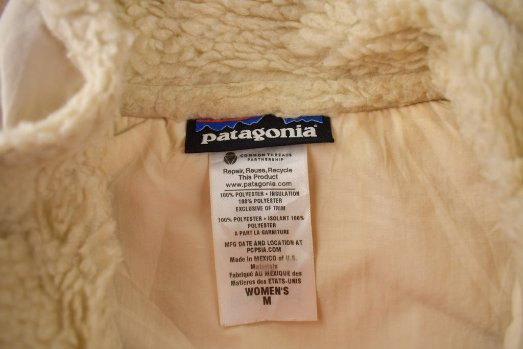 Vintage Y2K Patagonia Deep Pile Beige Fleece Sweater Vest Size Women's Medium