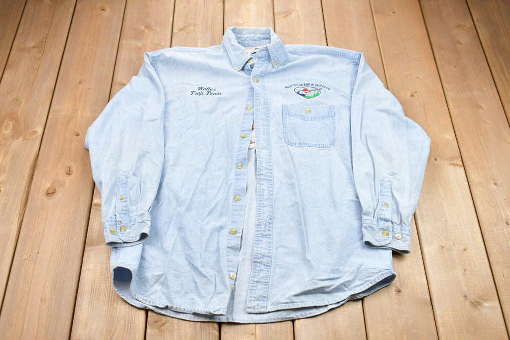 Vintage 1990s Lee Blue Ridge Rod & Gun Club Button Up Shirt