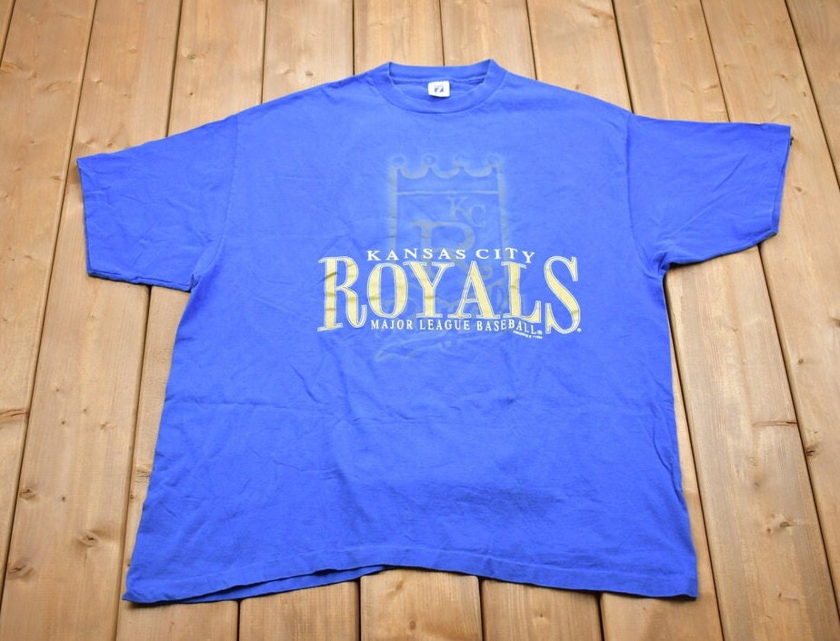 Vintage 1990s Kansas City Royals MLB Graphic T-Shirt