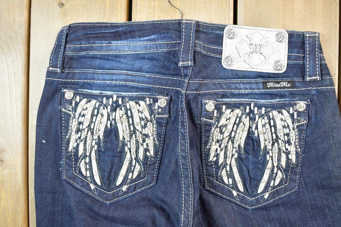 Vintage Y2K Miss Me Bedazzled Low Rise Jeans Size 26x31