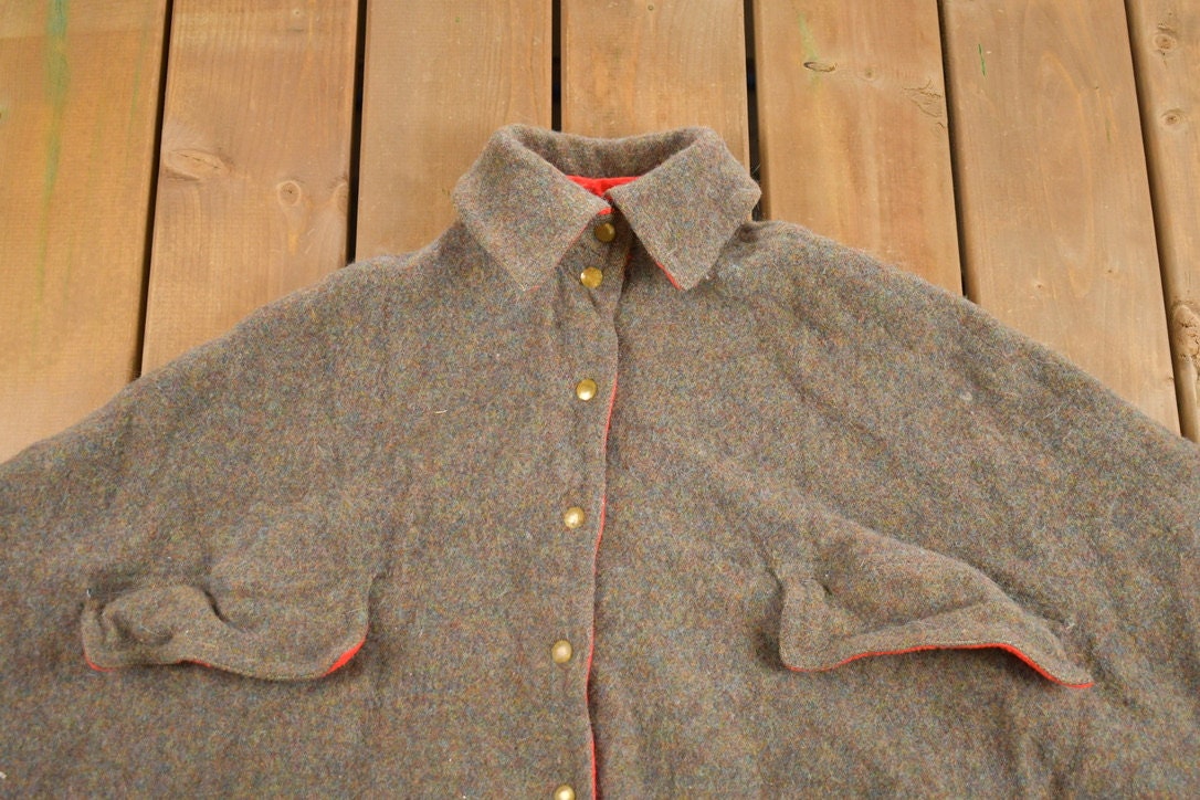 Vintage 1940's John Meyer Of Norwich Wool Button Up Cape Coat / True Vintage / Odd Fellows / Leather Cape / True Vintage Cape / Formal Wear