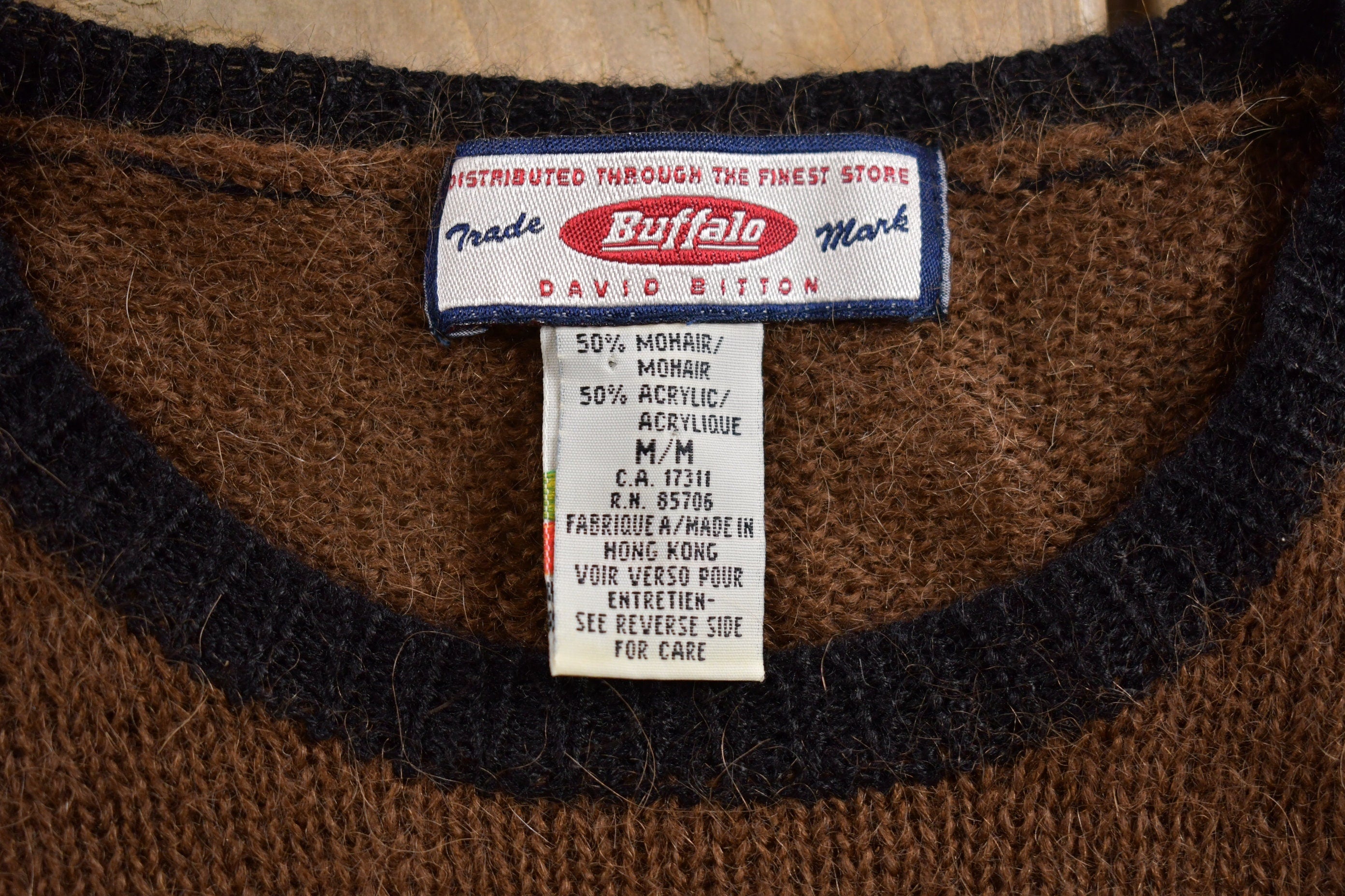 Vintage 1990s Knitted Short Sleeve Crewneck Sweater