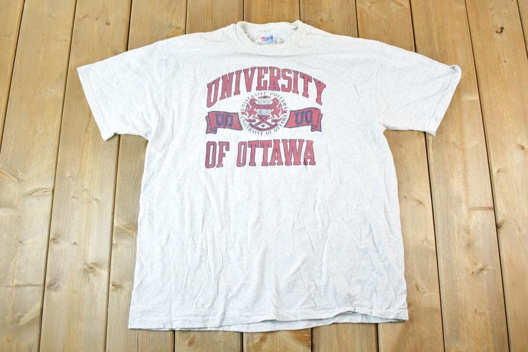 Vintage 1990s University Of Ottawa Collegiate T-Shirt Mens M