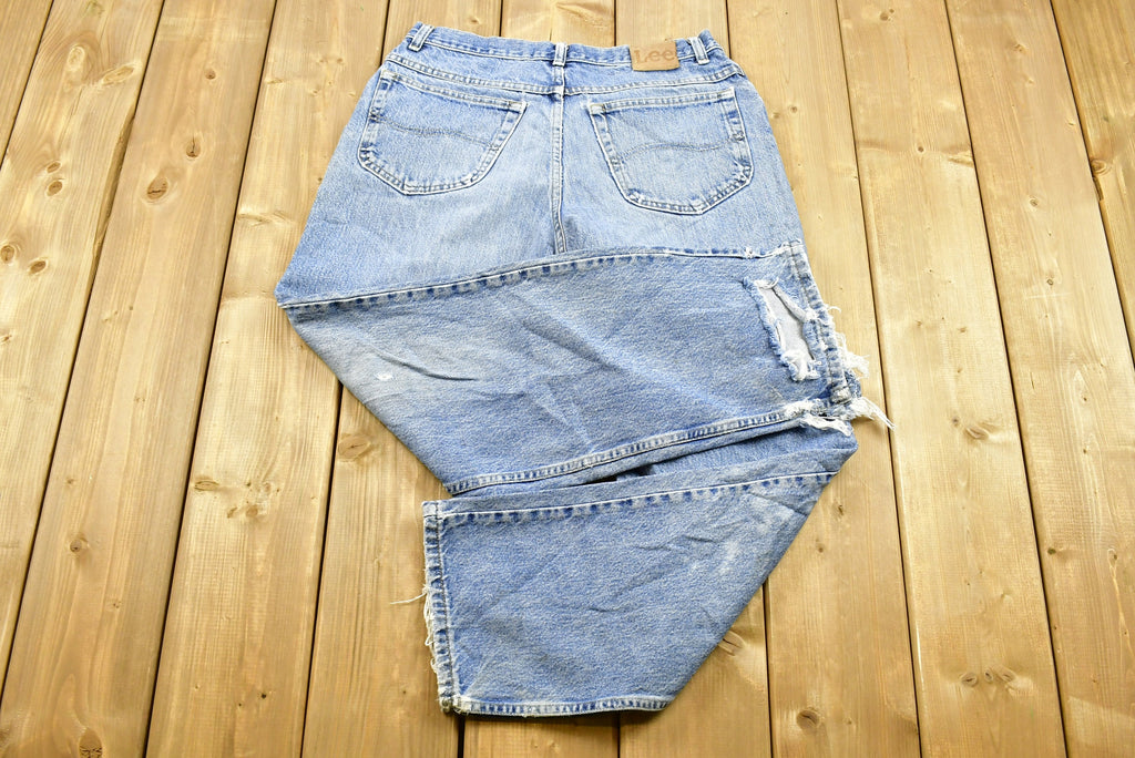 Vintage 1990s LEE Light Washed Distressed Jeans