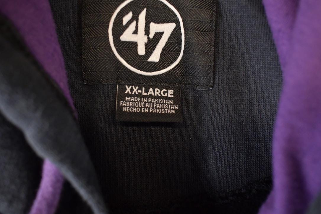 Vintage 1990s 47 Minnesota Vikings Embroidered NFL Hoodie Sweatshirt Men's XL