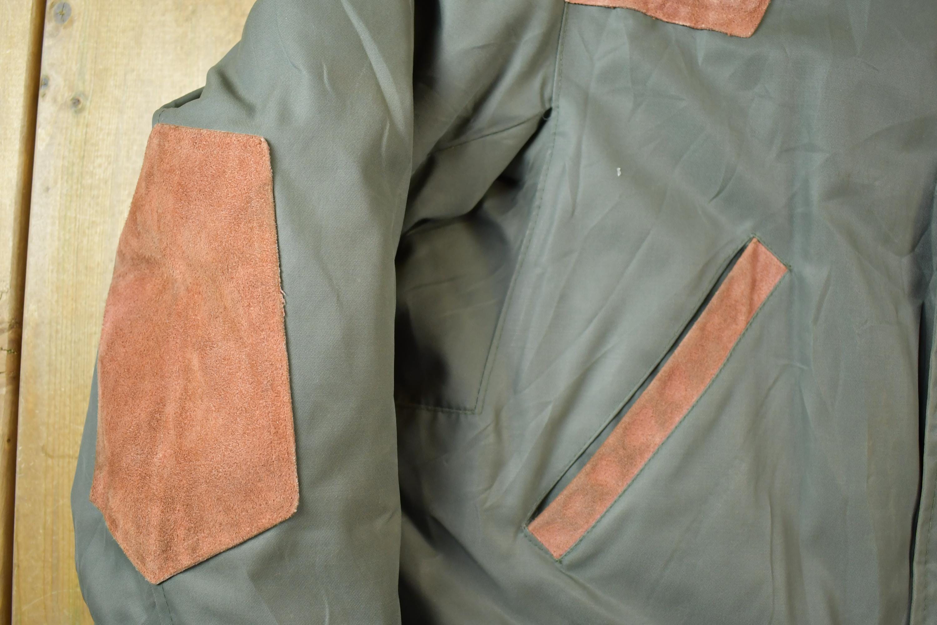 Vintage 1990s Woods Arctic Brand Down Insulated Puffer Jacket