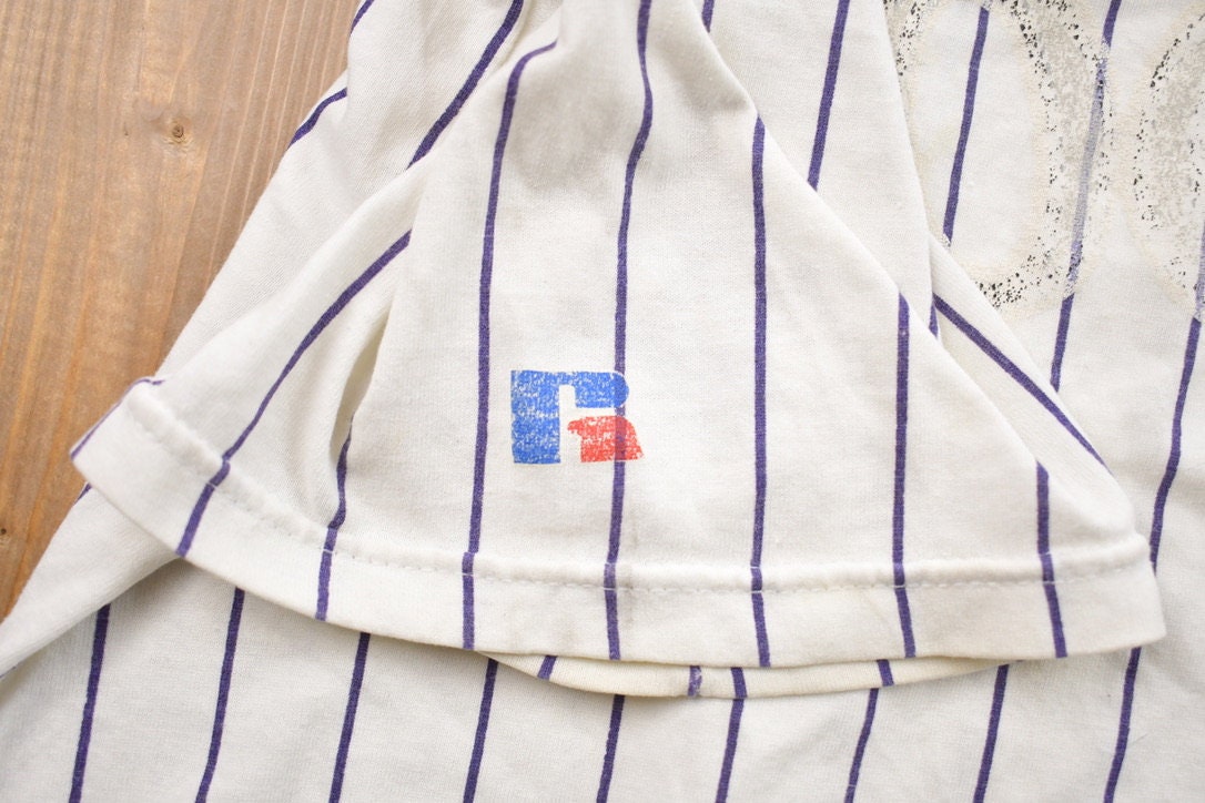 Vintage 1990s Russell Athletic V-Neck Colorado Rockies MLB T-Shirt
