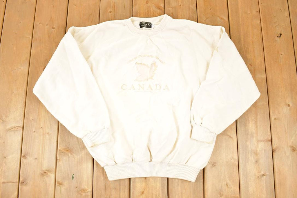 Vintage 1990s Tundra Sport Embroidered Maple Leaf Crewneck Sweatshirt Men's XL