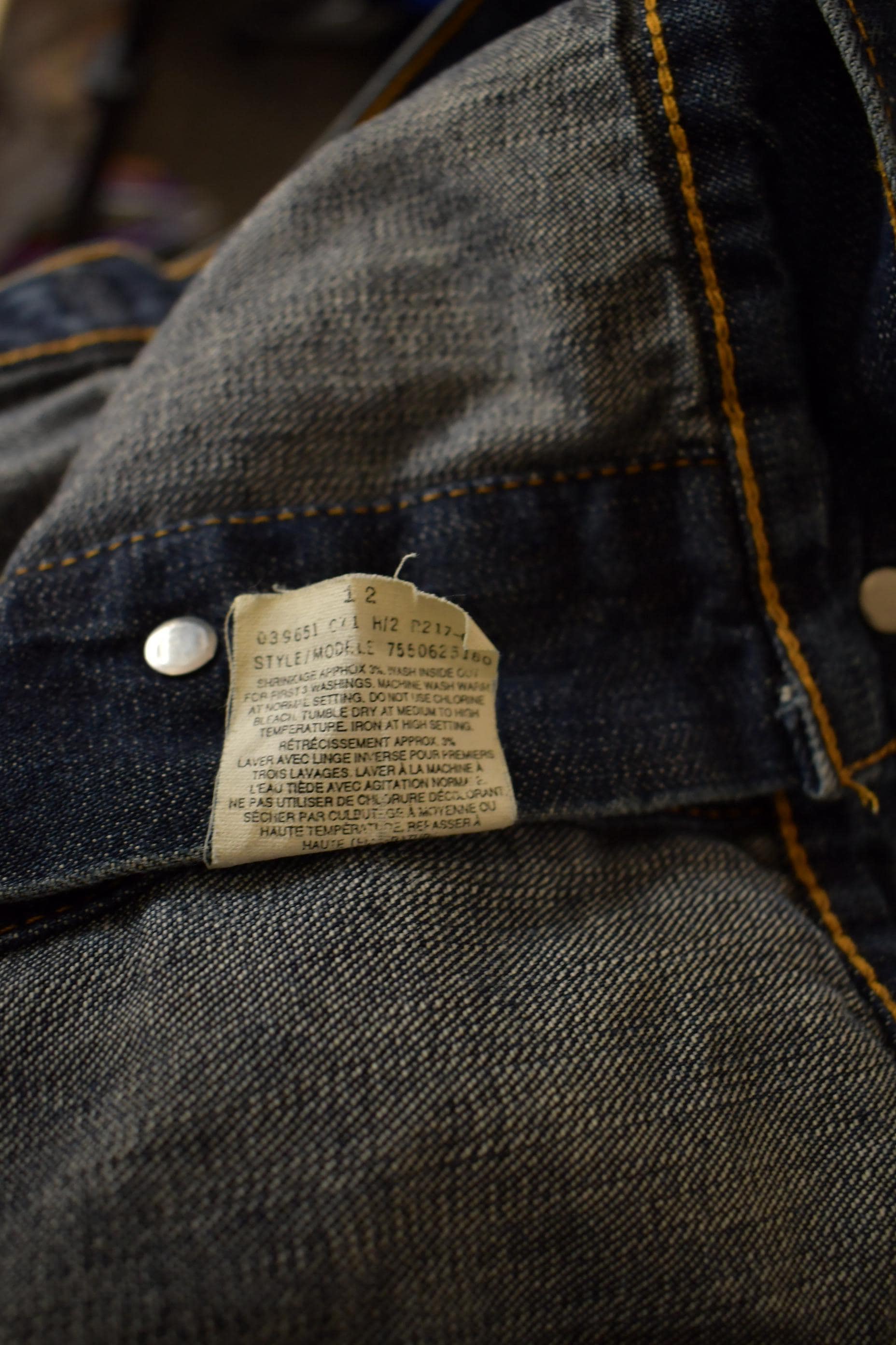 Vintage 1990s Levi's Type 3 Denim Jacket / Vintage Jean Jacket / True Vintage / Vintage Levi's / Trucker Jacket / Made In Canada