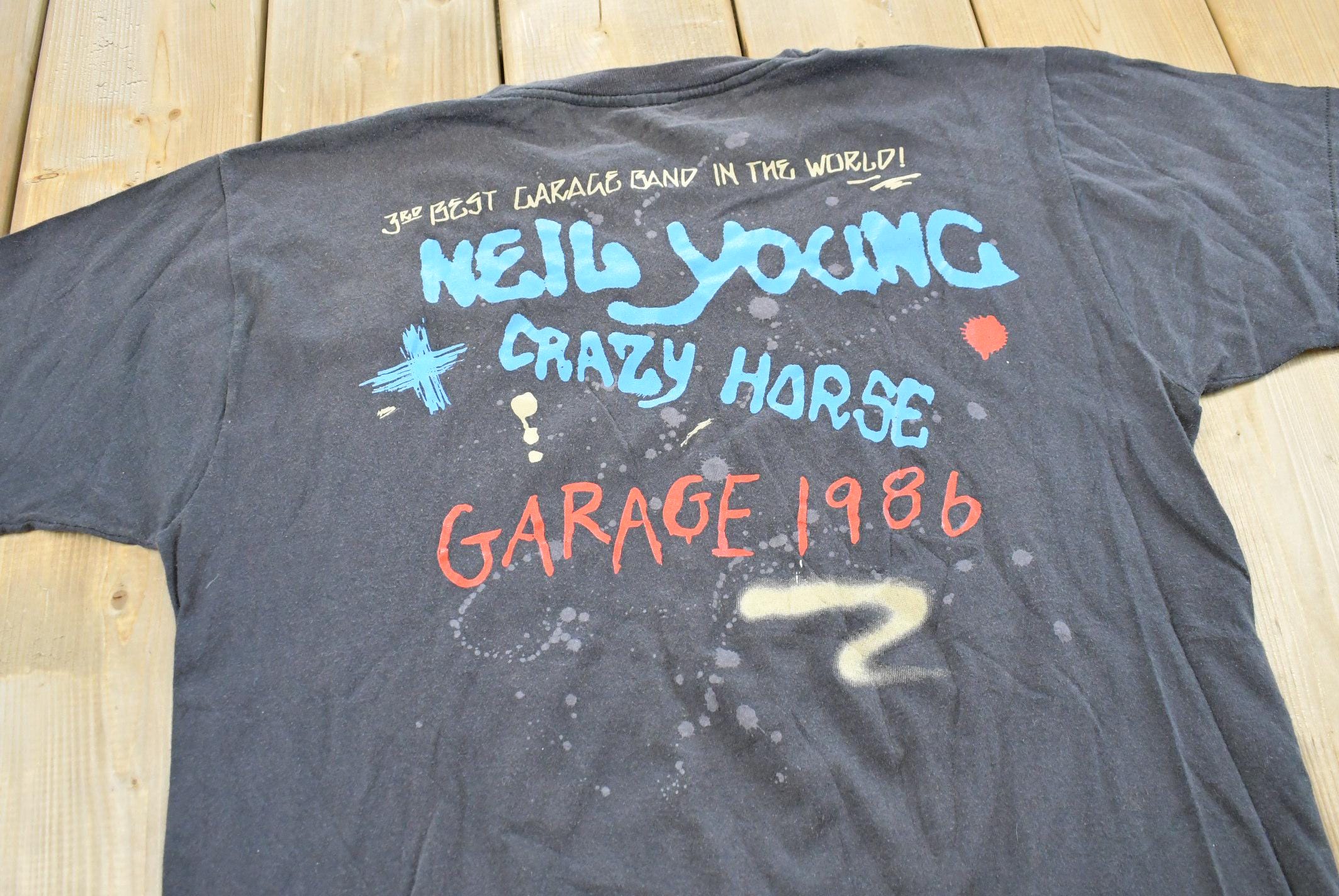 Vintage 1986 Neil Young Crazy Horse Rock Band Concert Music T-Shirt Men's M