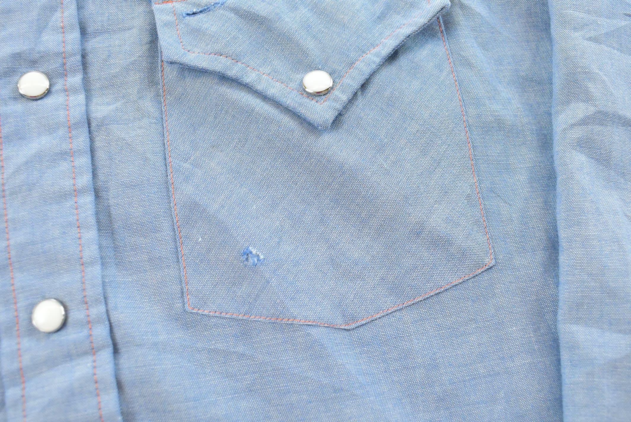 Vintage 1980s Ely Plains Chambray Button Up Shirt Men's XL /
