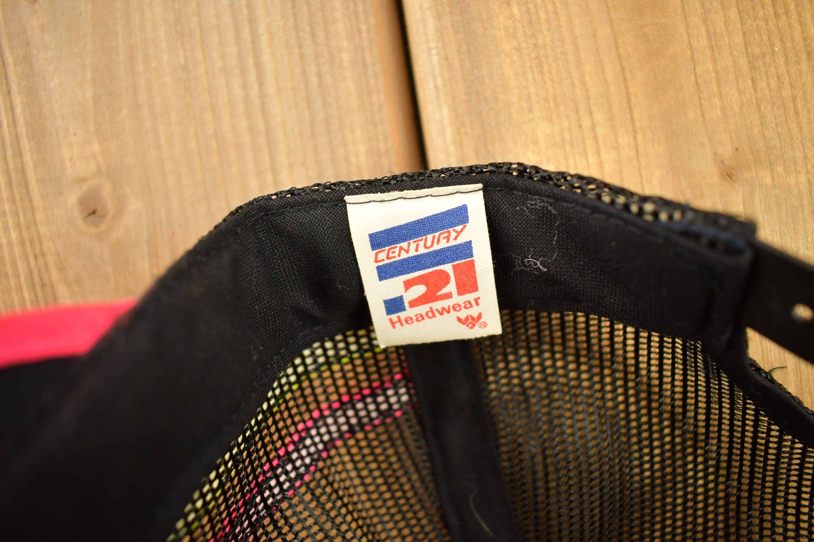 Vintage 1980s Black & Pink Blank Trucker Hat