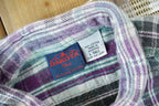 Vintage 1990s Dakota Plaid Button Up Flannel Shirt /