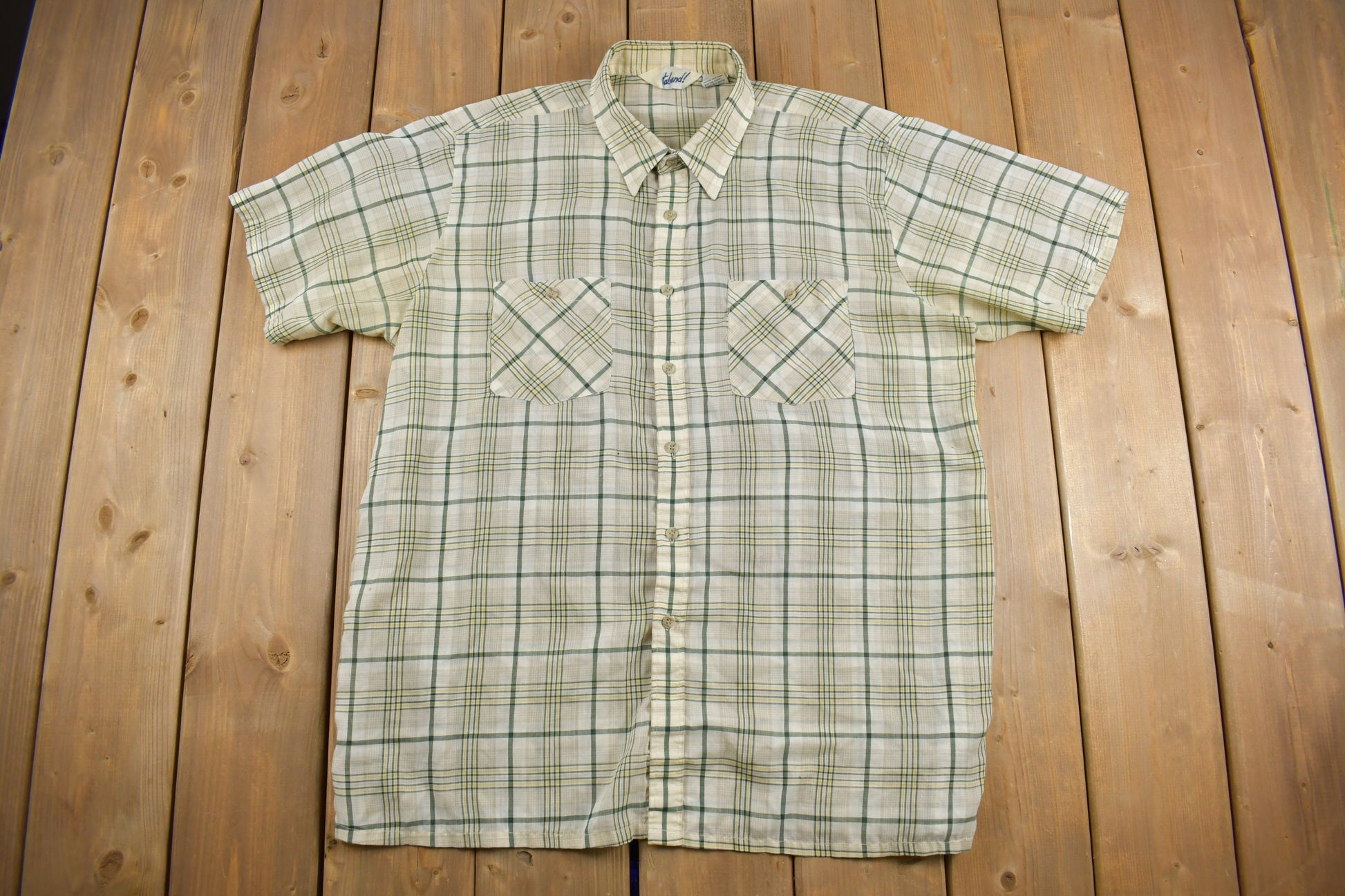 Vintage 1990s Plaid Short Sleeve Button Up Shirt