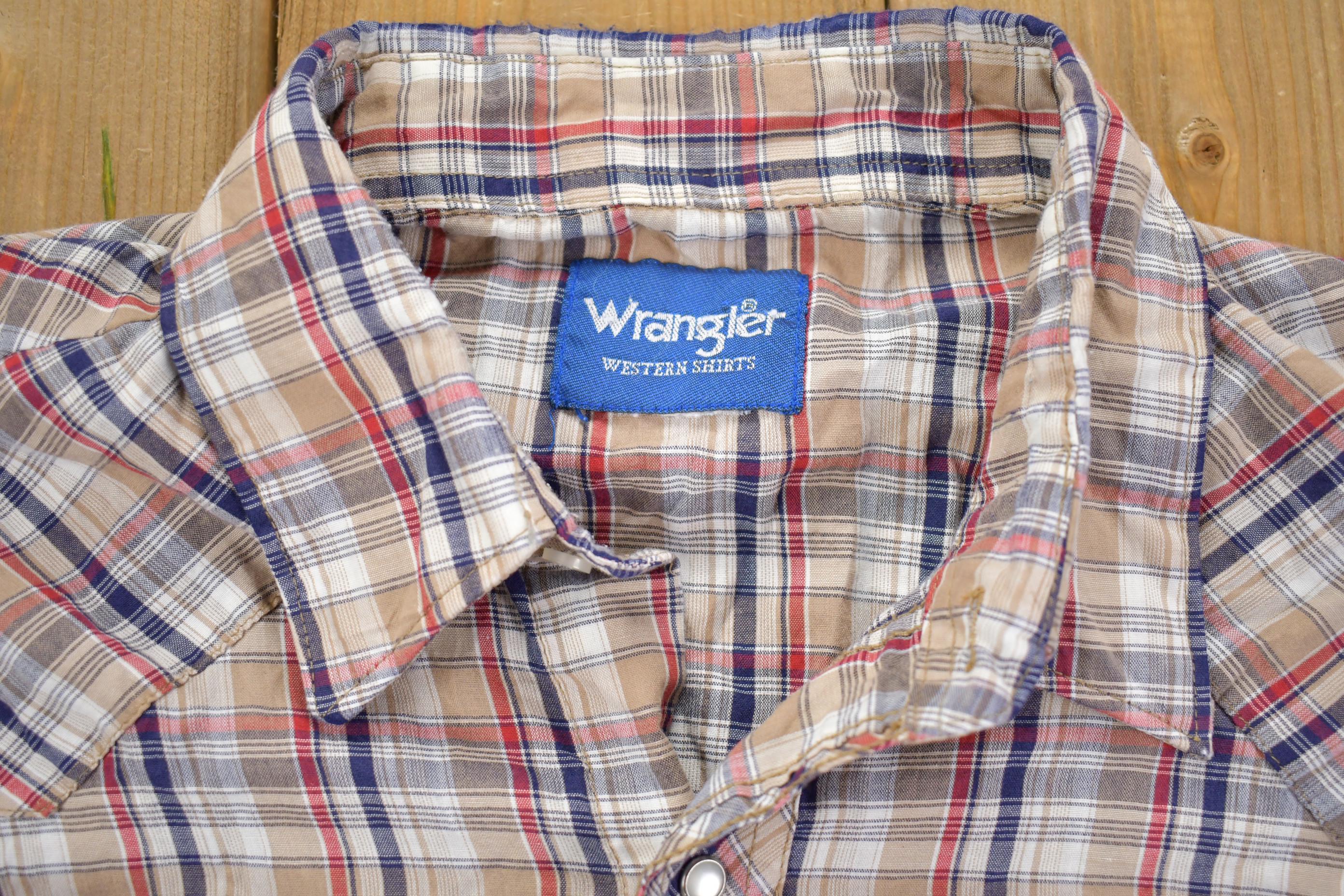 Vintage 1990s Wrangler Plaid Western Style Button Up Rodeo Shirt- Large
